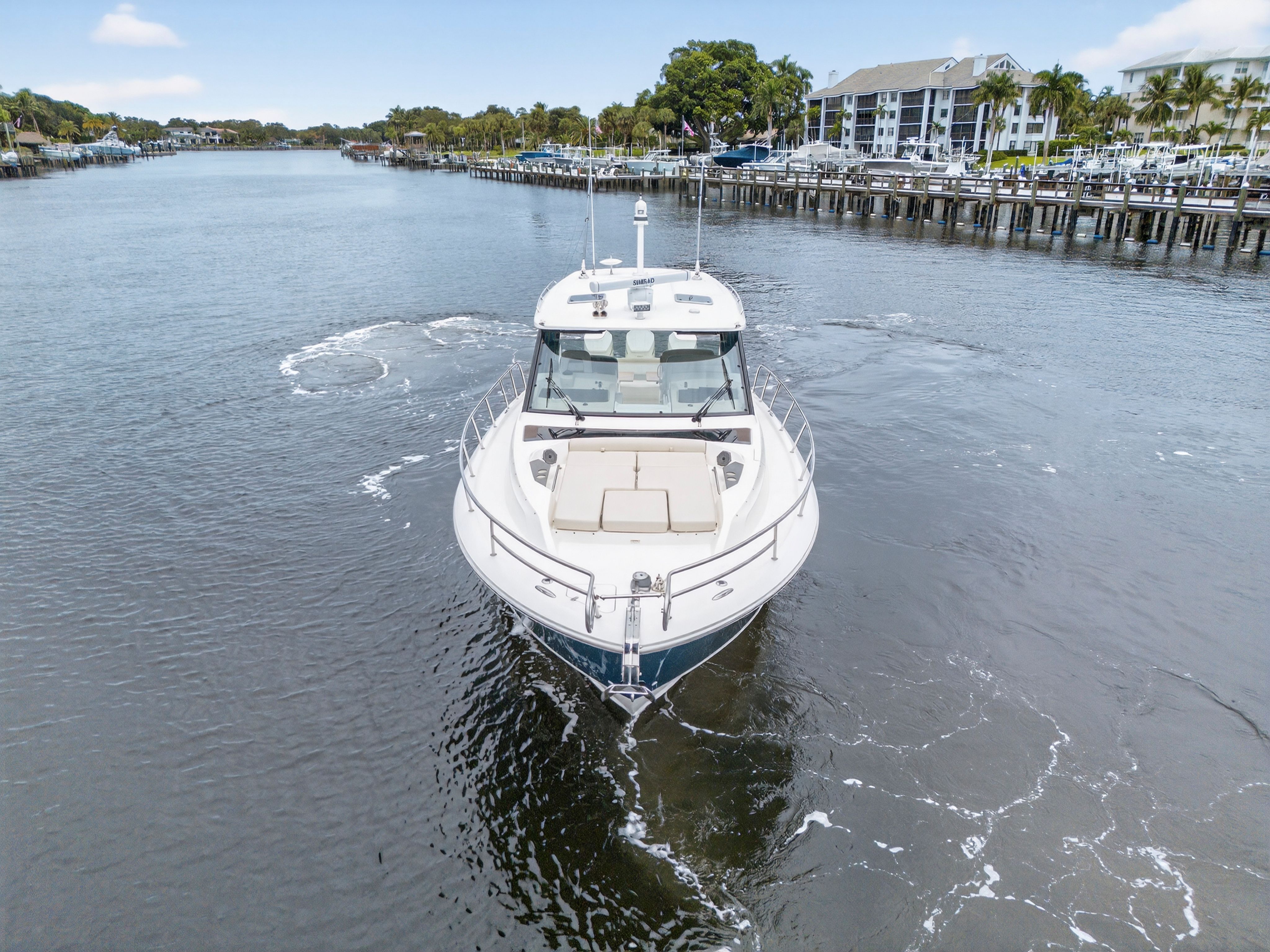 2024 Boston Whaler 405 CONQUEST Image Thumbnail #7