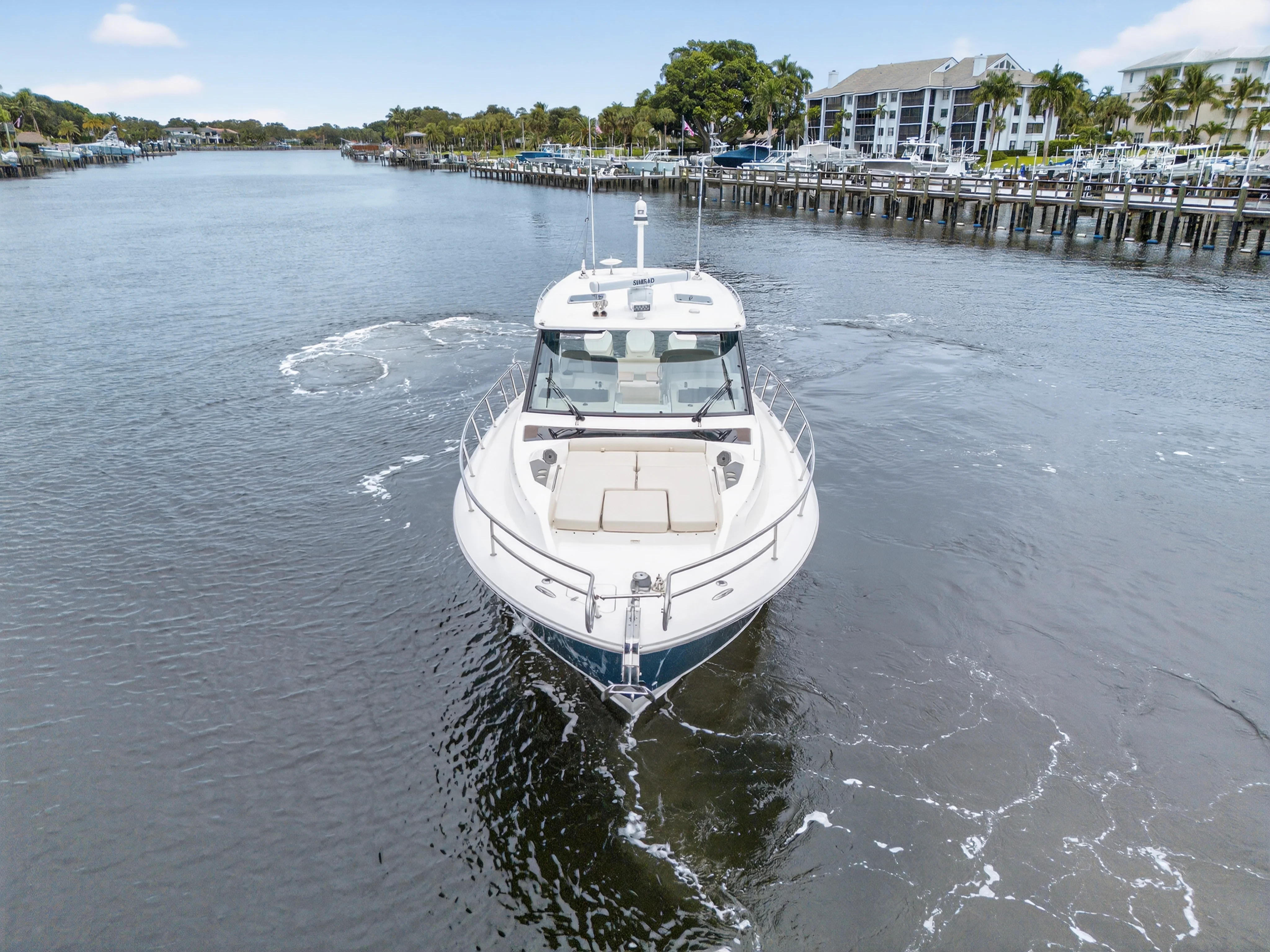 2024 Boston Whaler 405 CONQUEST Image Thumbnail #7