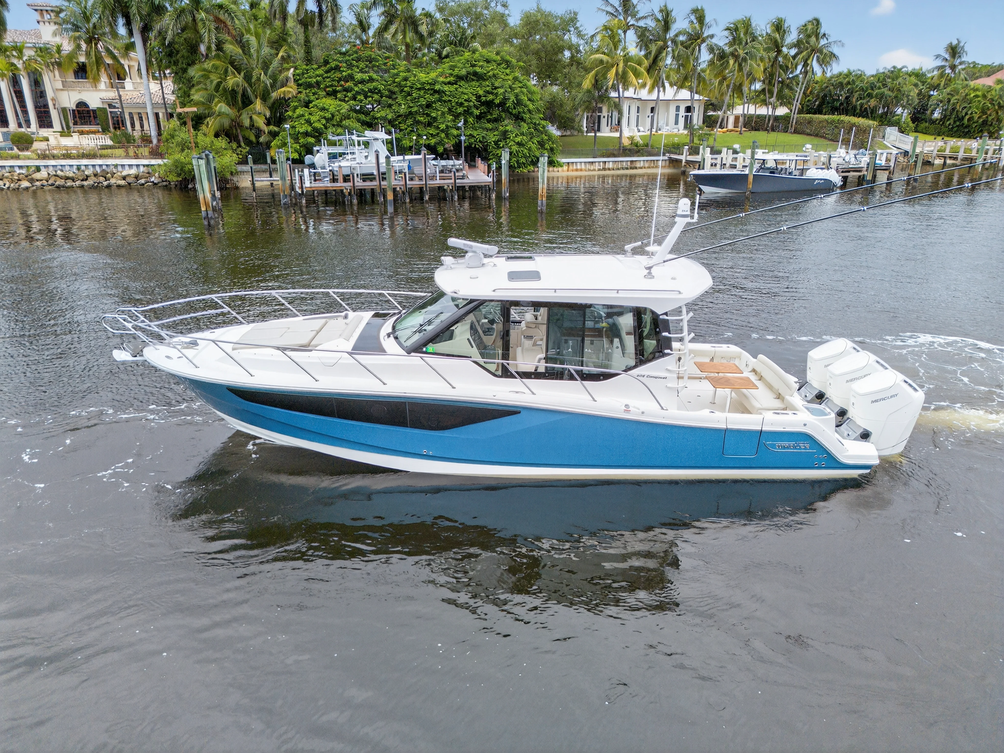 2024 Boston Whaler 405 CONQUEST Image Thumbnail #6