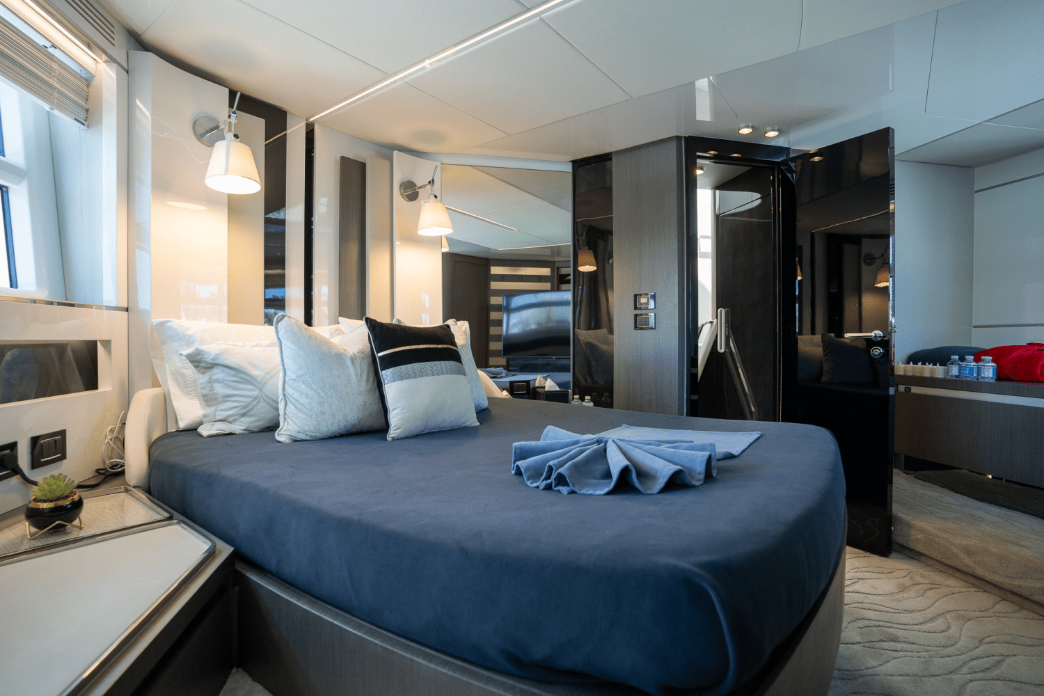 2019 Azimut S7 Image Thumbnail #22