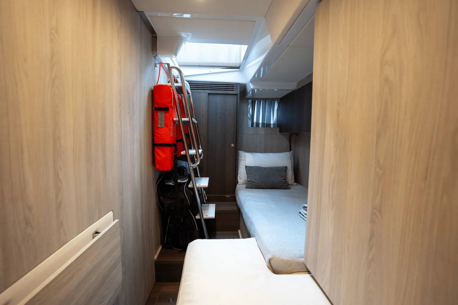 2019 Azimut S7 Image Thumbnail #71