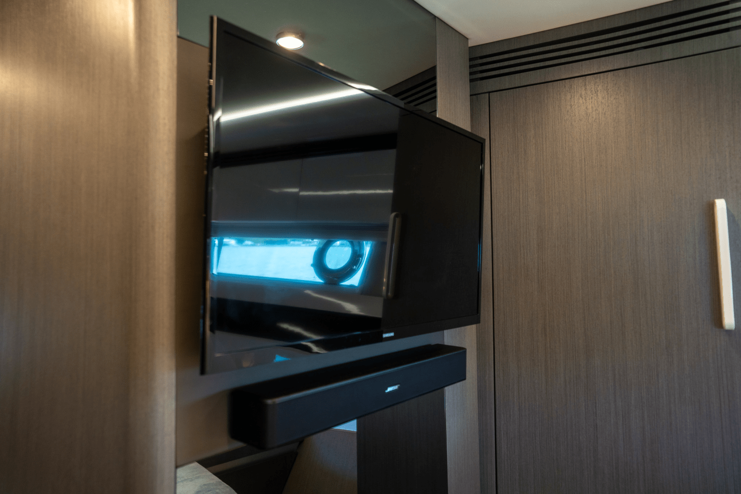 2019 Azimut S7 Image Thumbnail #32