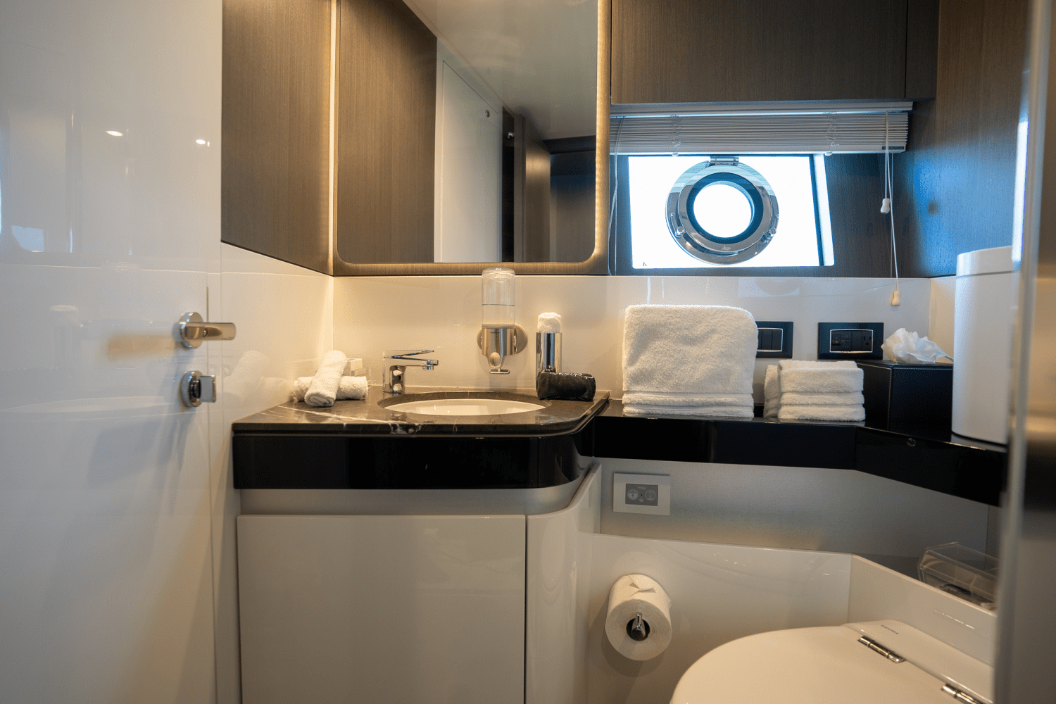 2019 Azimut S7 Image Thumbnail #28