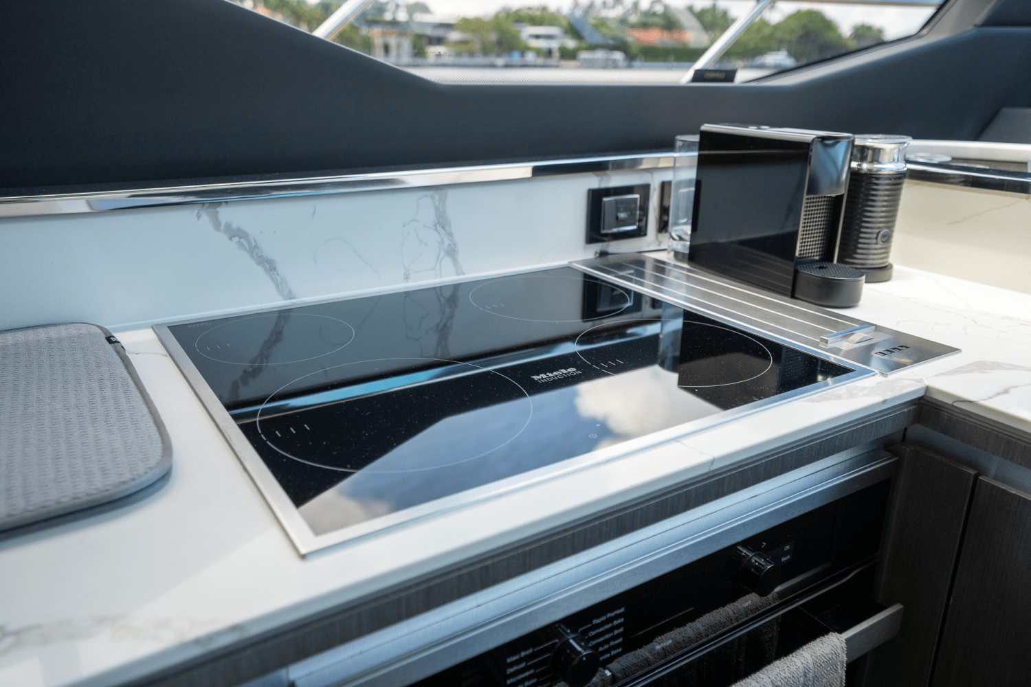 2019 Azimut S7 Image Thumbnail #46
