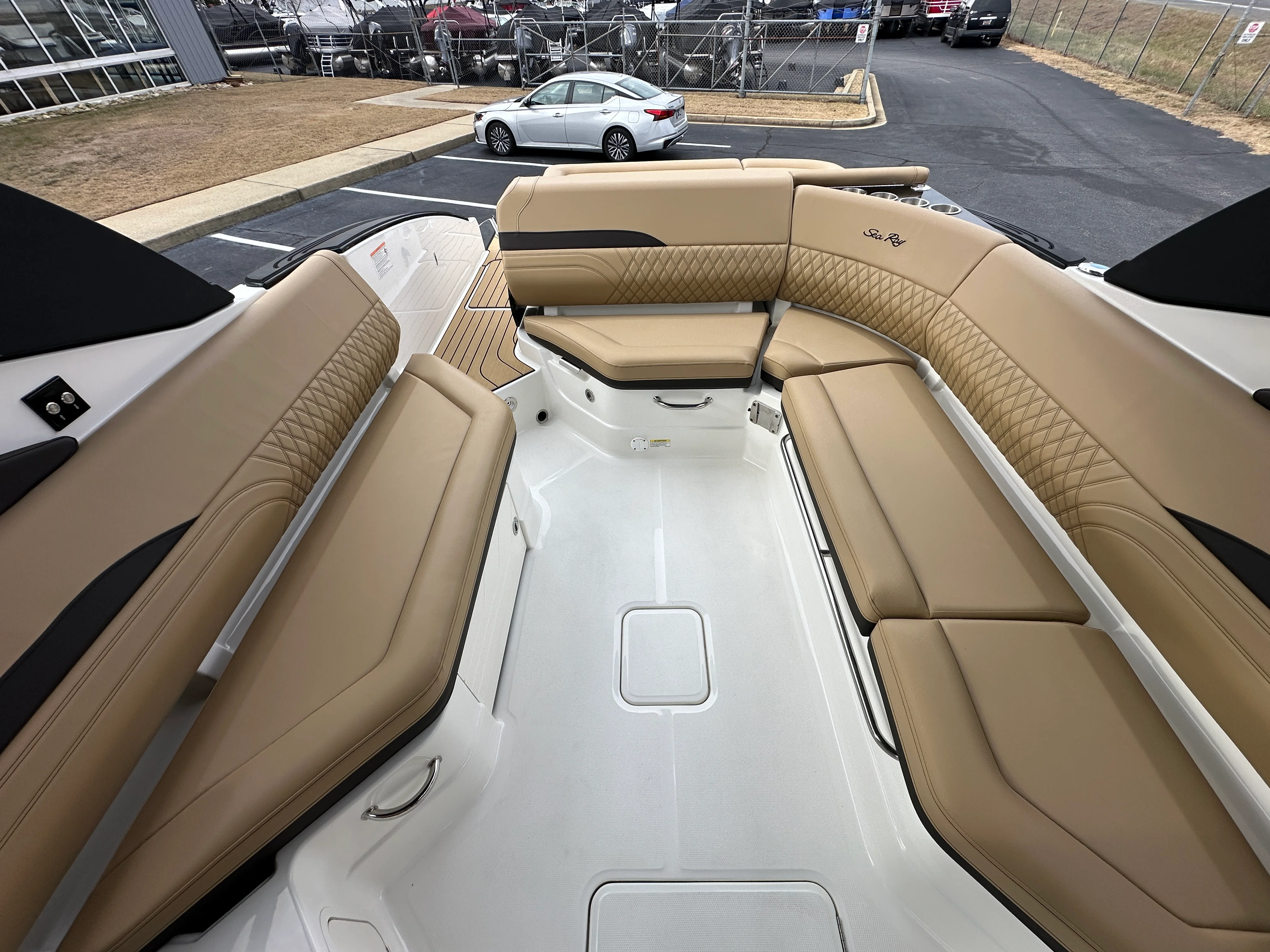 2026 Sea Ray SLX 280 Image Thumbnail #17