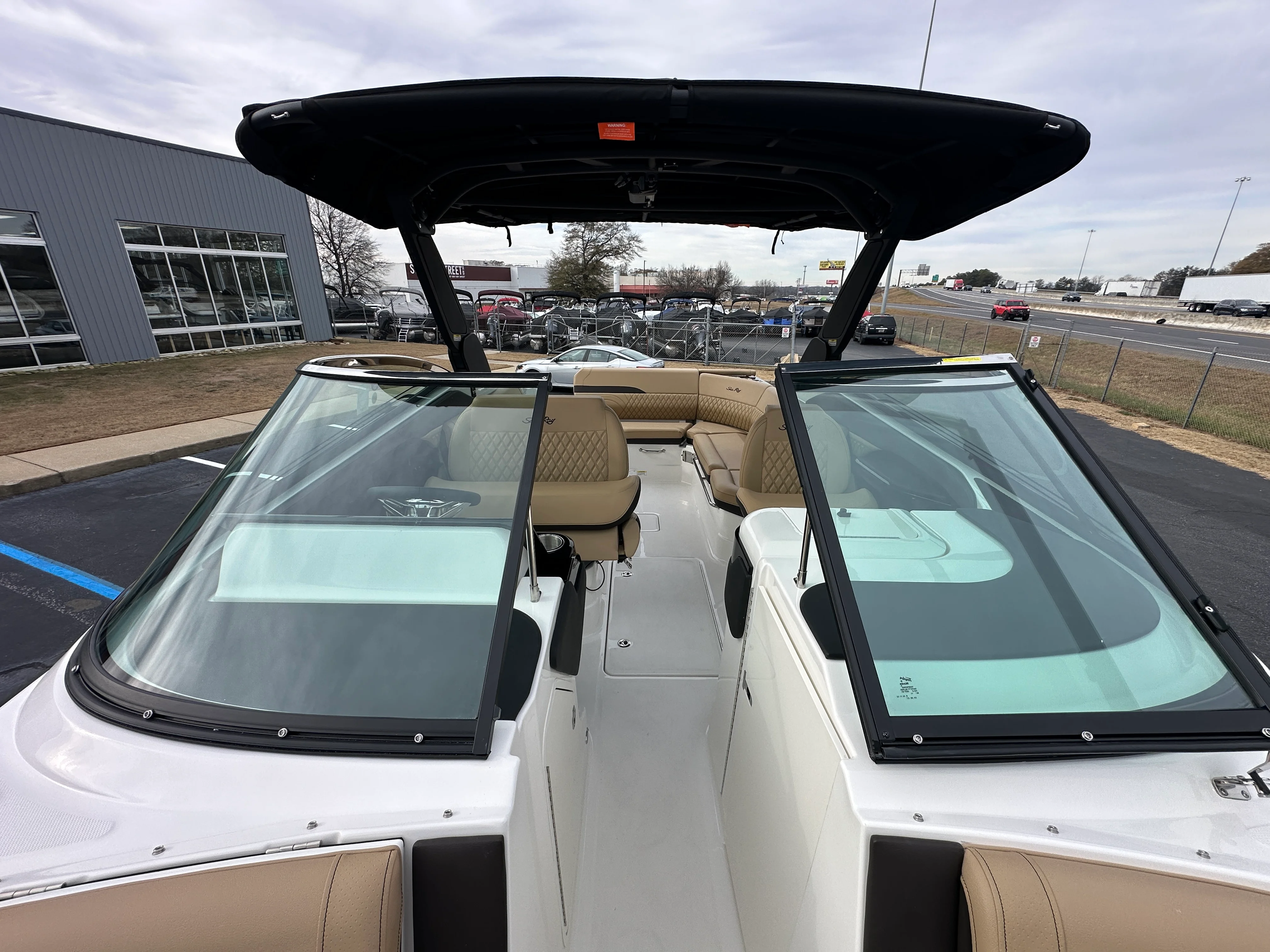 2026 Sea Ray SLX 280 Image Thumbnail #12