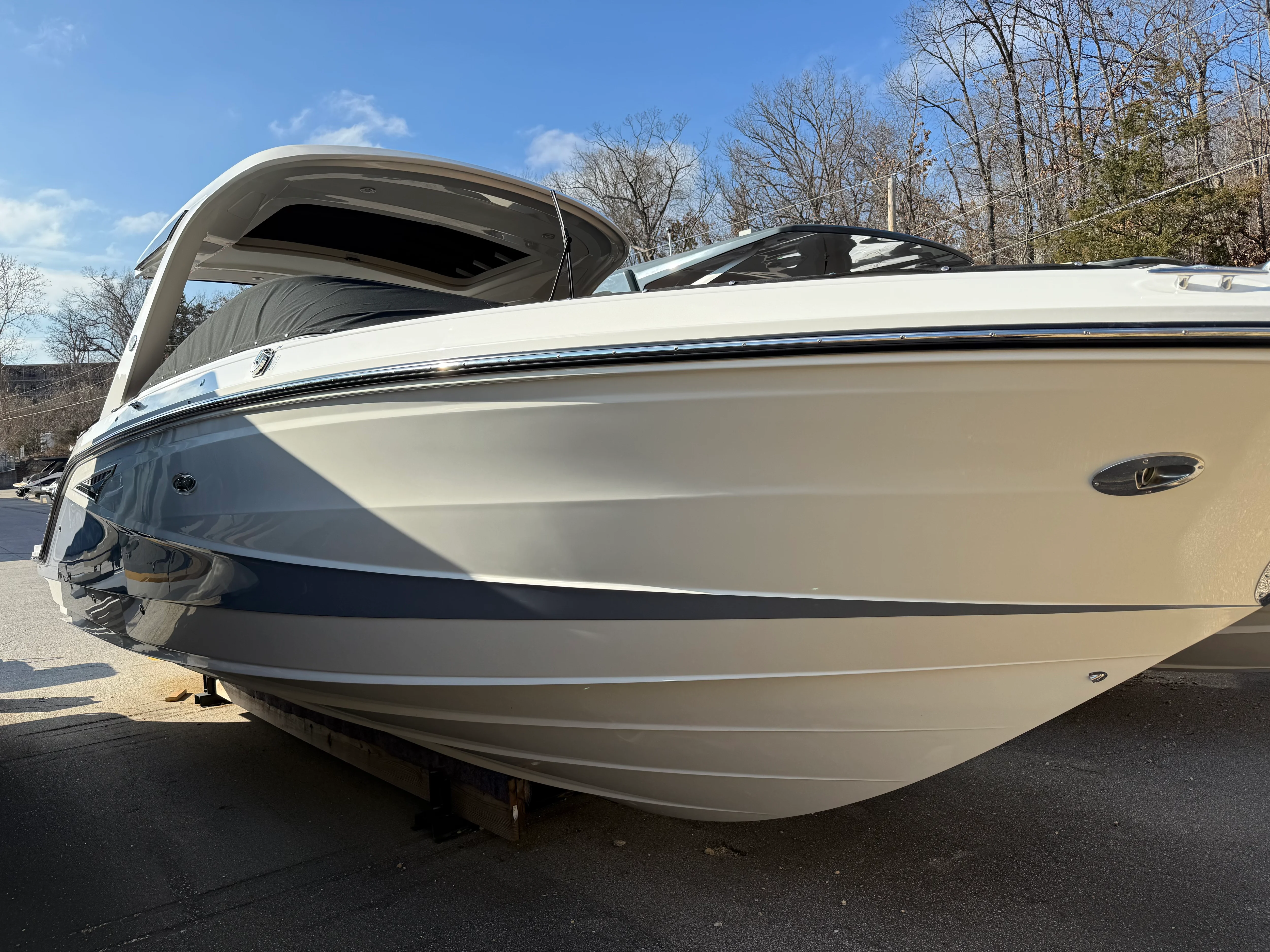 2026 Sea Ray SLX 310 Image Thumbnail #1