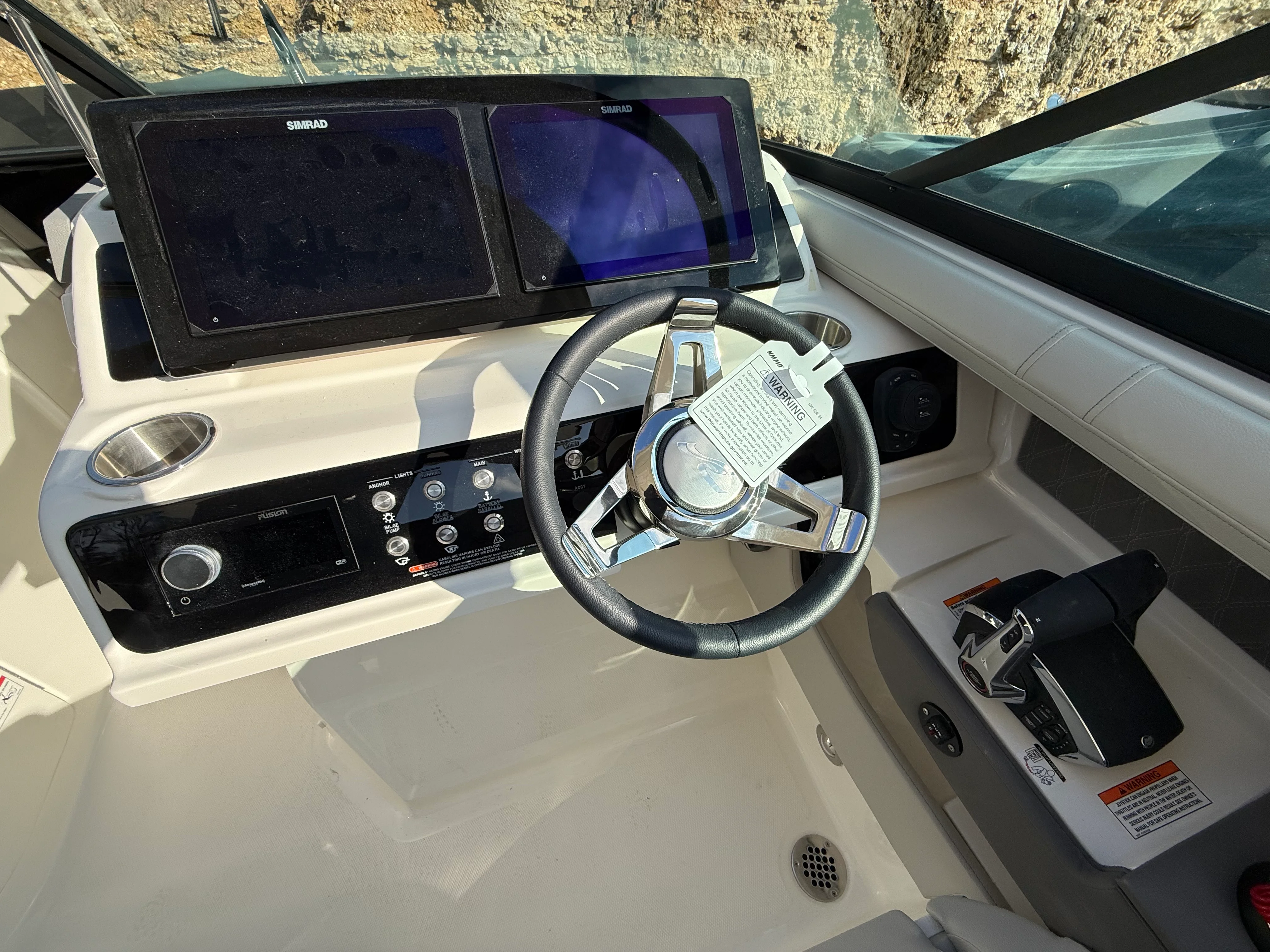 2026 Sea Ray SLX 310 Image Thumbnail #25