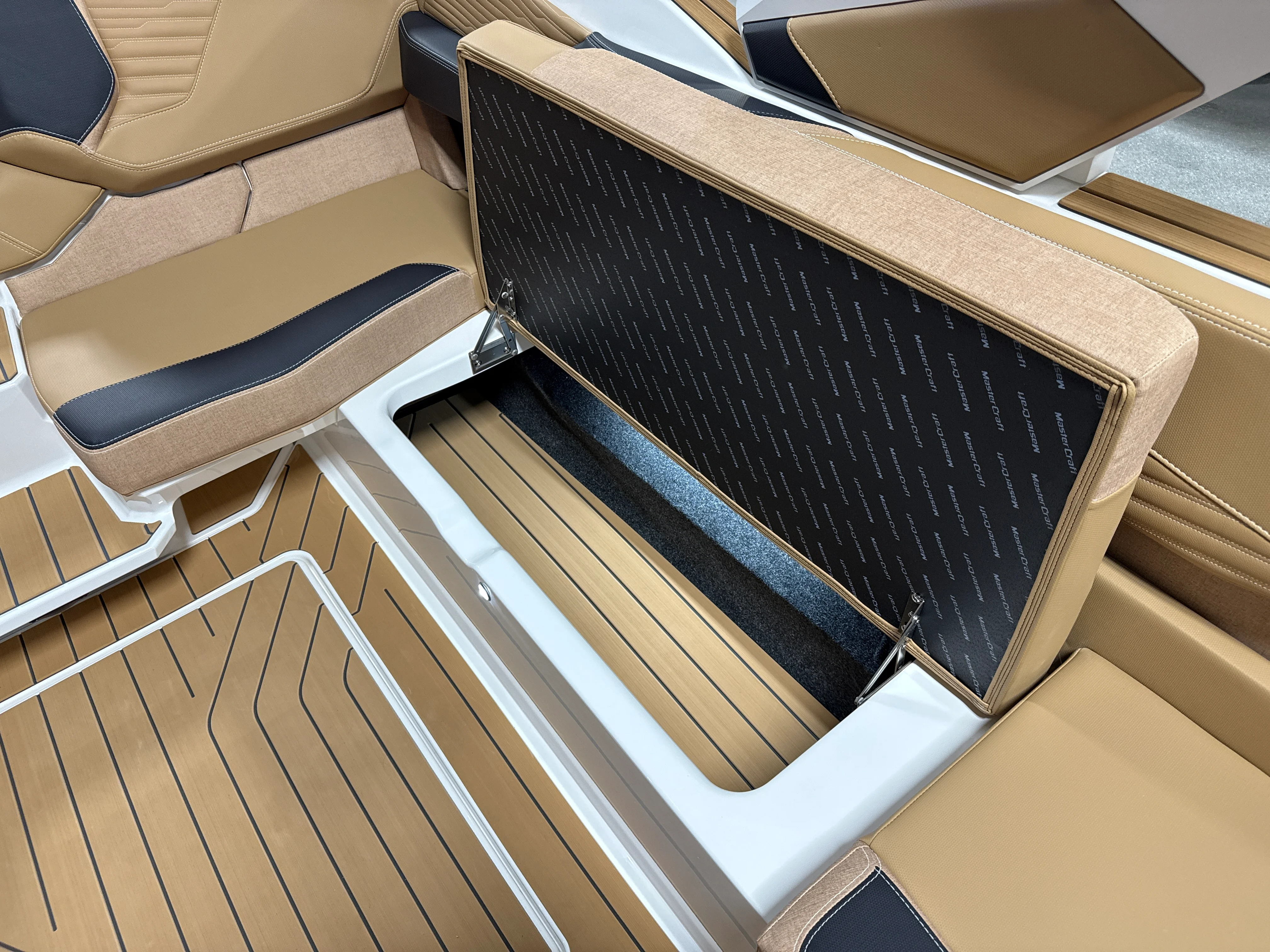 2026 Mastercraft X24 Image Thumbnail #43