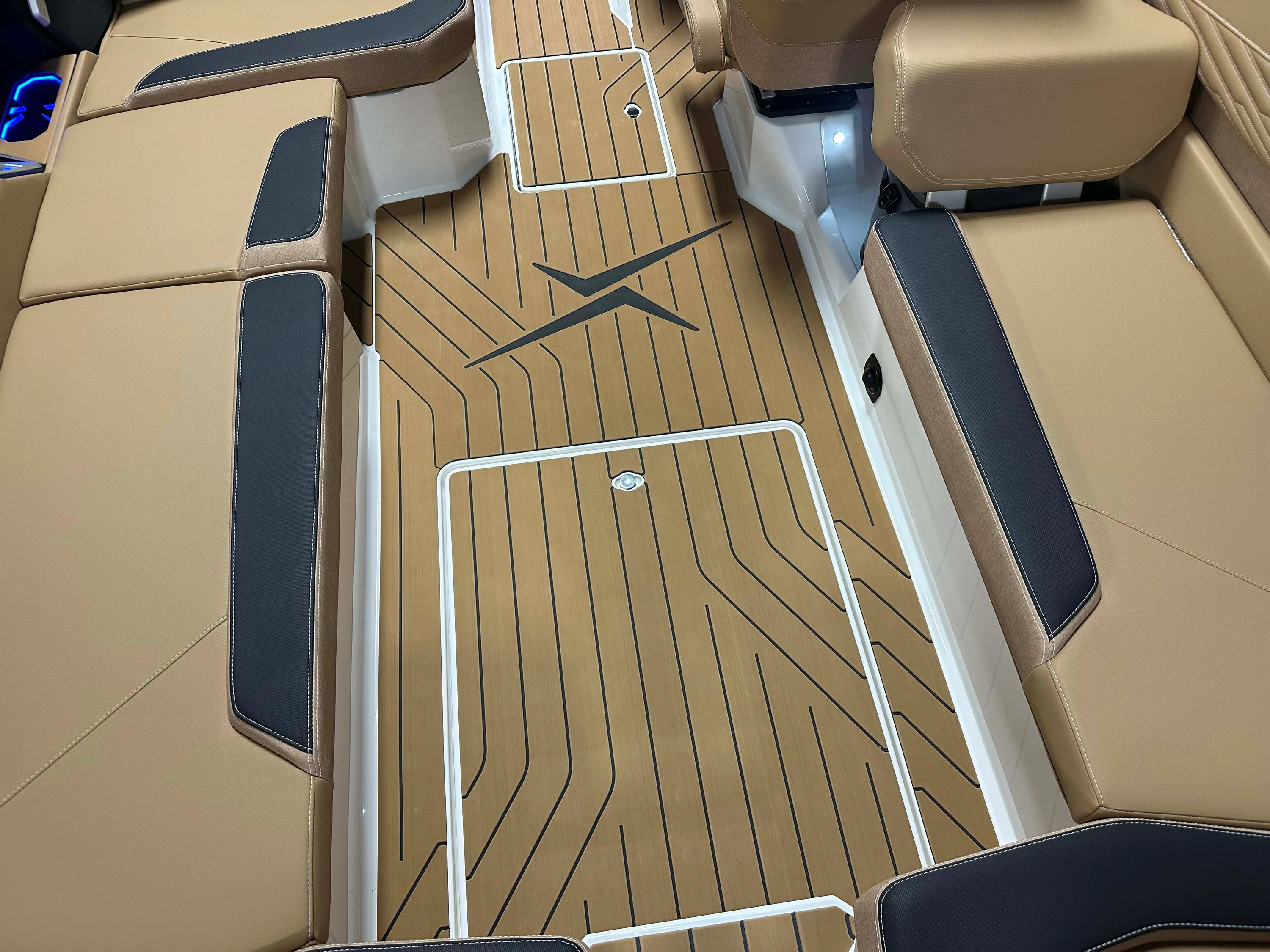 2026 Mastercraft X24 Image Thumbnail #54