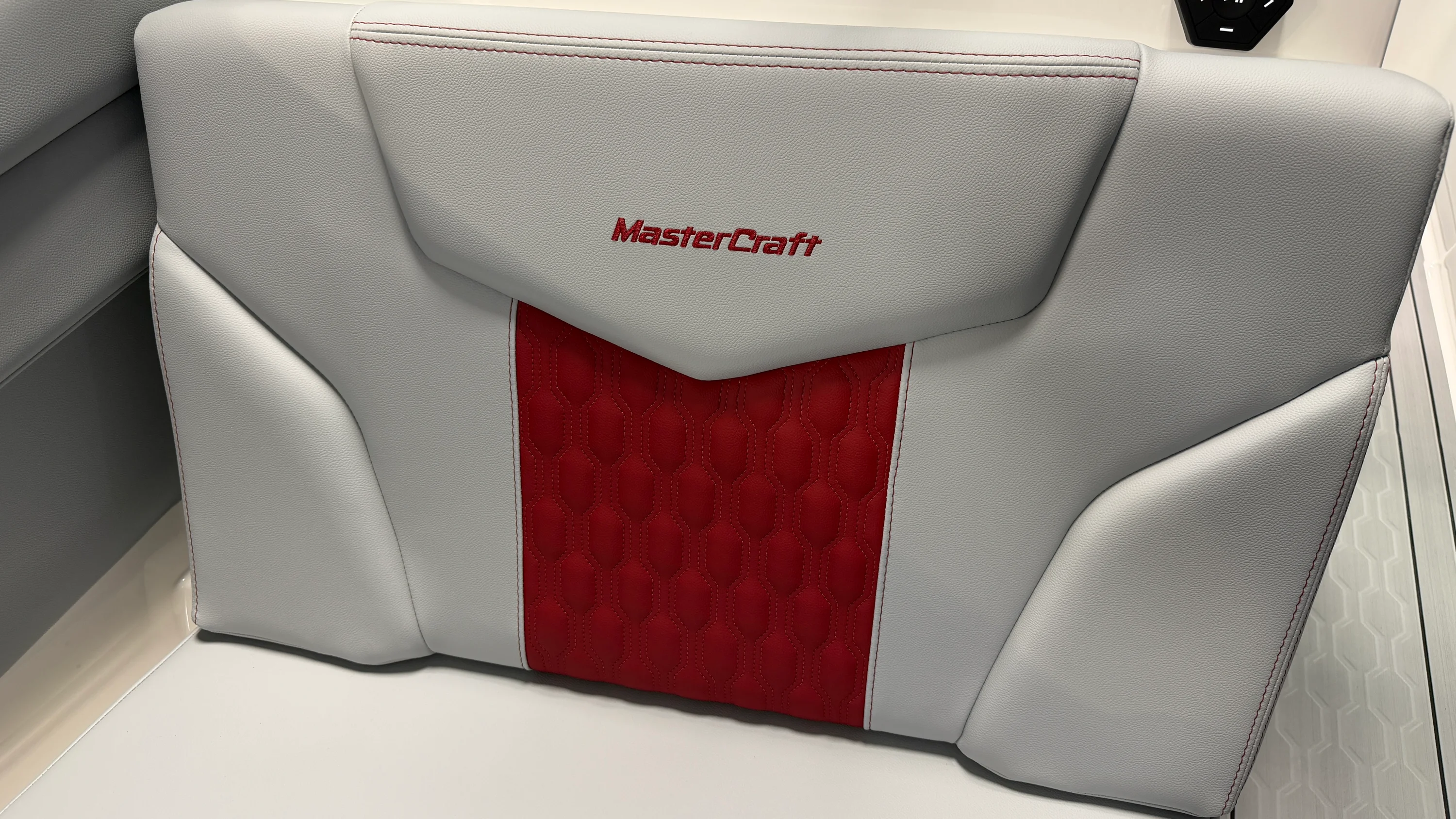 2026 Mastercraft XT22 Image Thumbnail #63