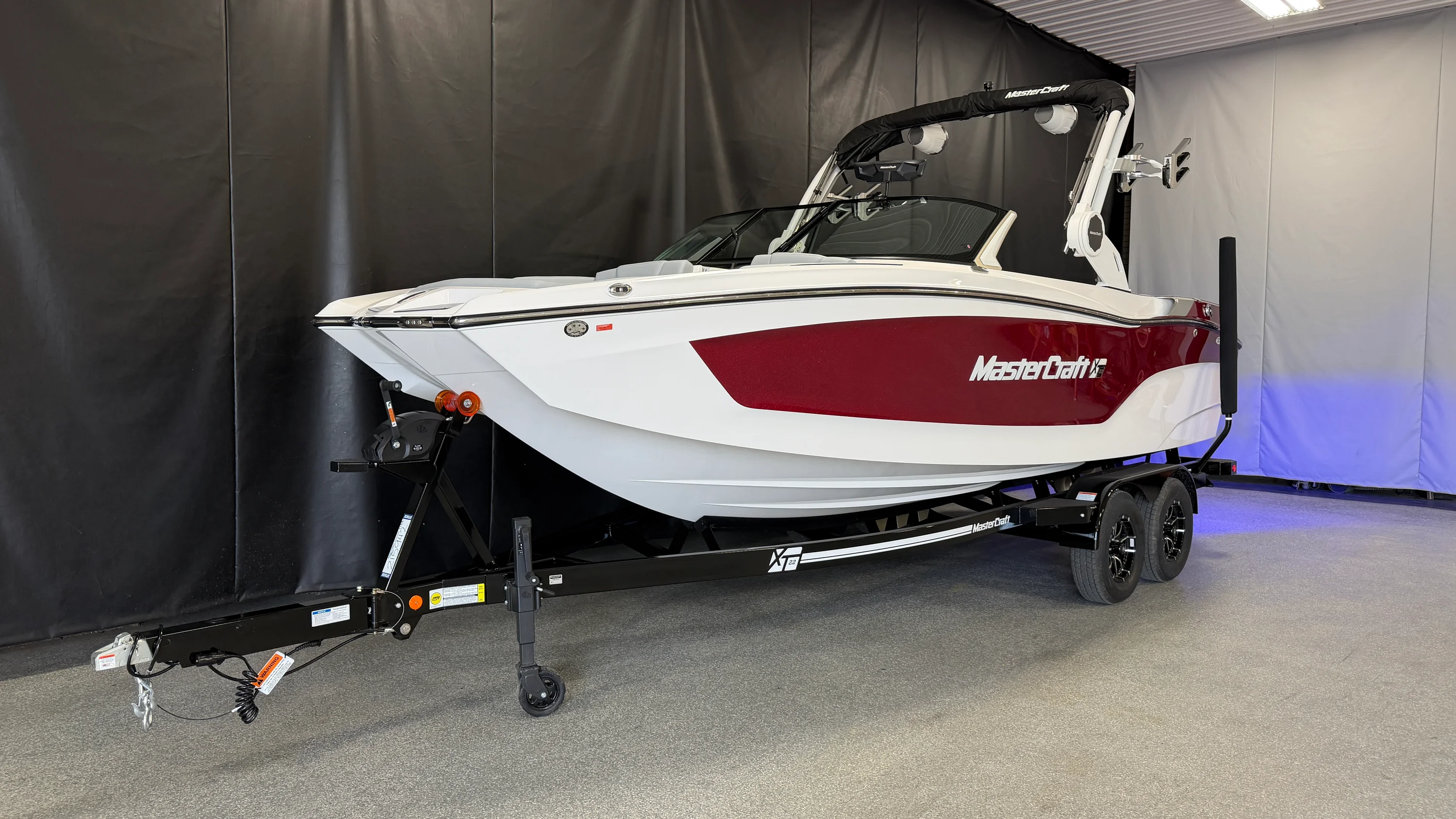 2026 Mastercraft XT22 Image Thumbnail #2