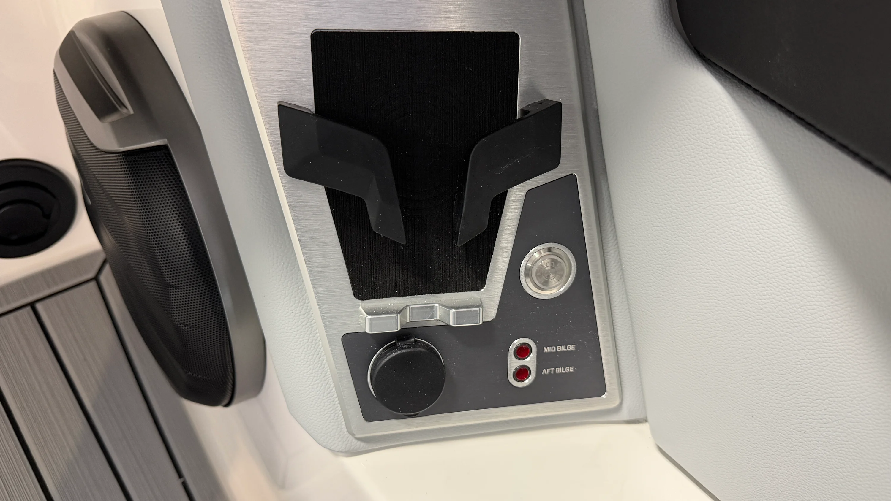 2026 Mastercraft XT22 Image Thumbnail #86