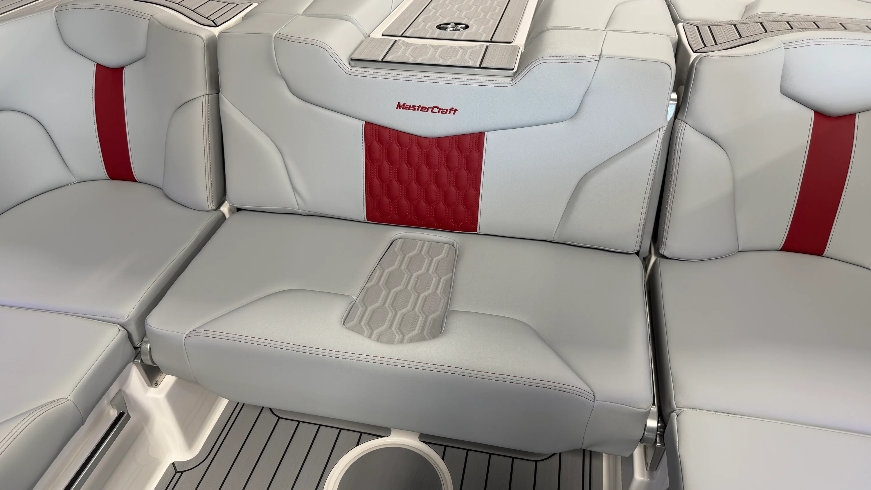 2026 Mastercraft XT22 Image Thumbnail #32