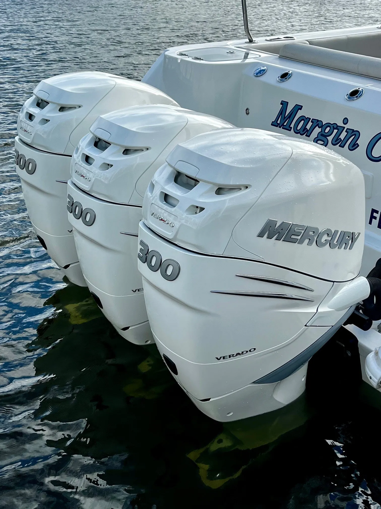 2018 Boston Whaler 345 CONQUEST Image Thumbnail #16