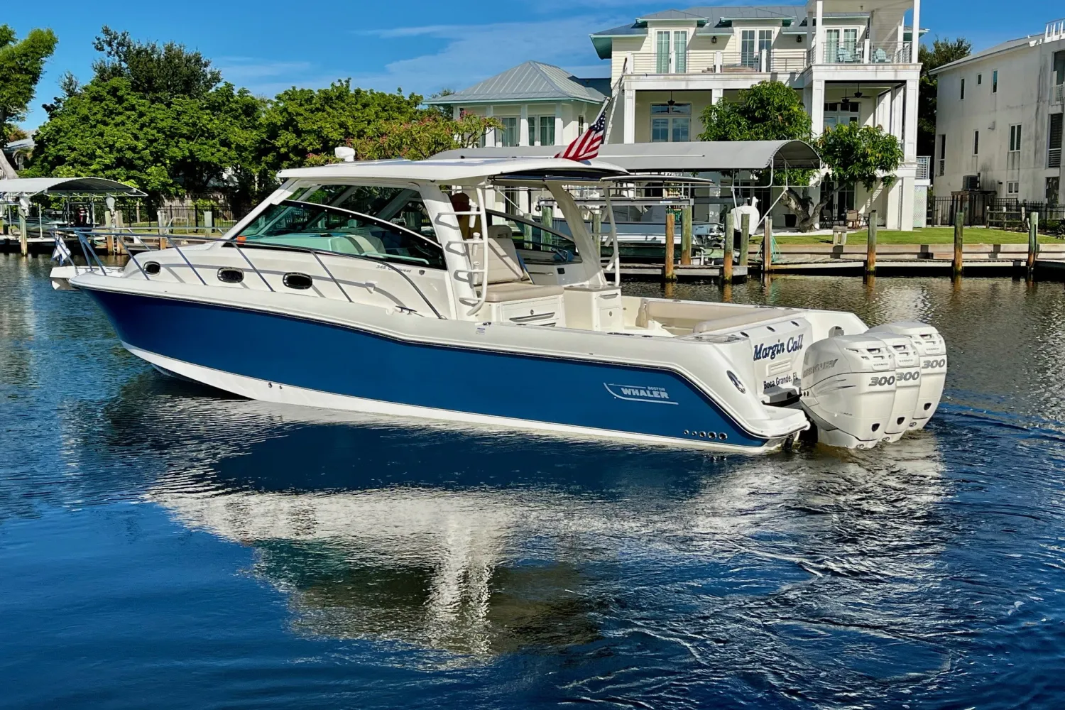 2018 Boston Whaler 345 CONQUEST Image Thumbnail #15