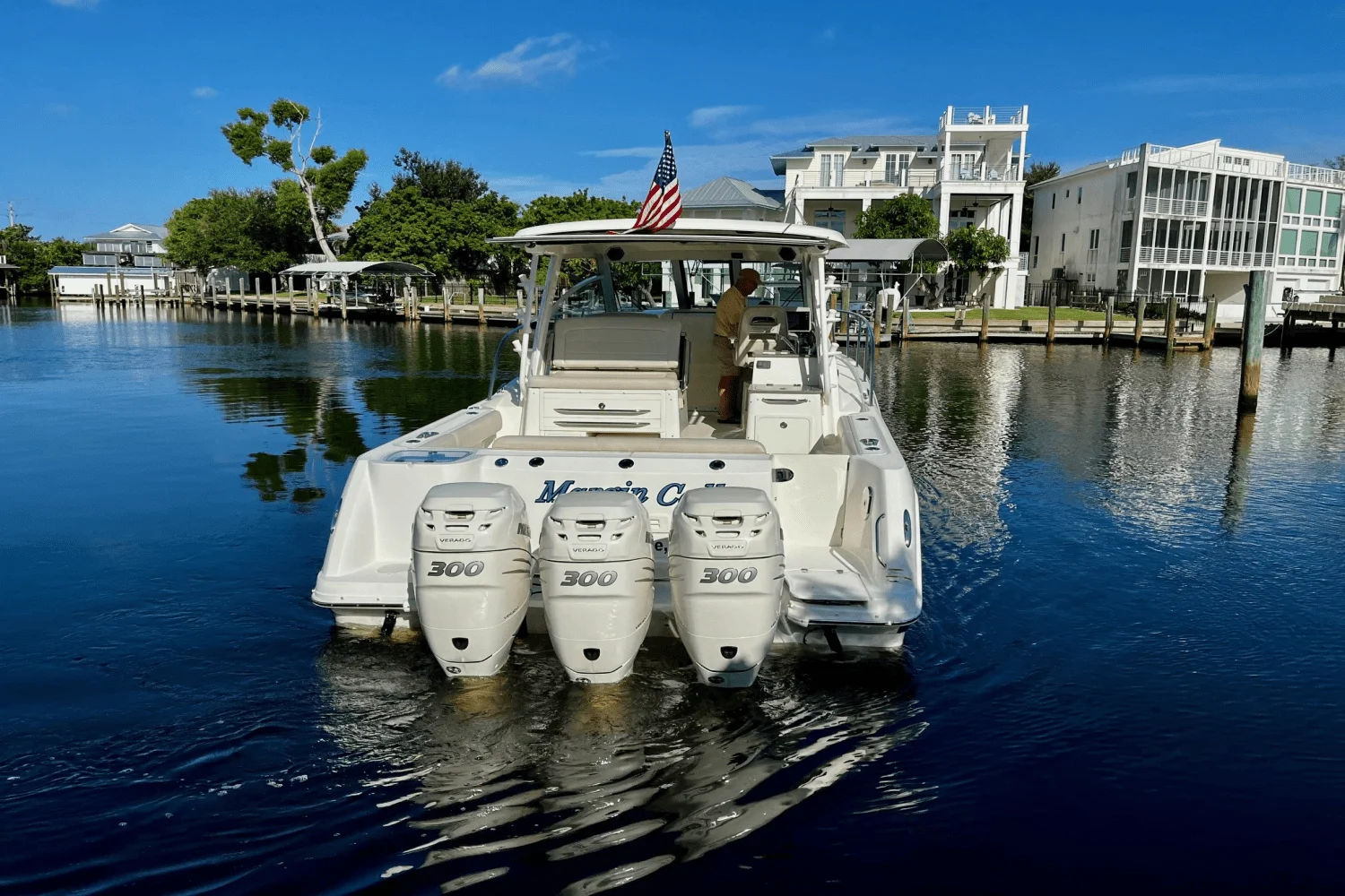 2018 Boston Whaler 345 CONQUEST Image Thumbnail #13