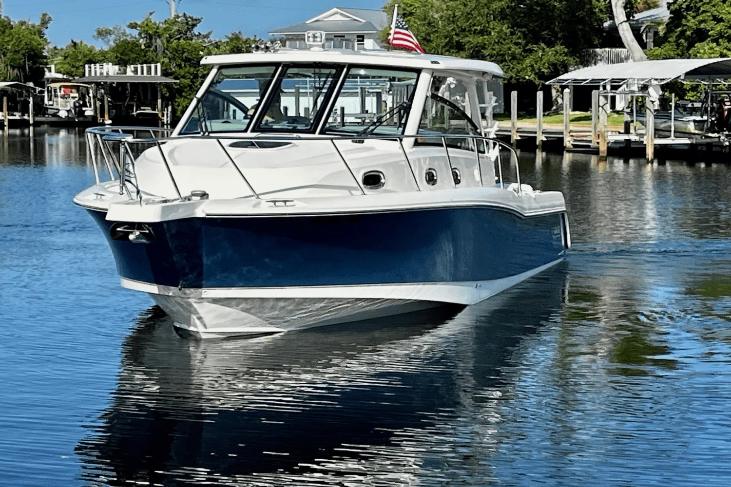 2018 Boston Whaler 345 CONQUEST Image Thumbnail #5