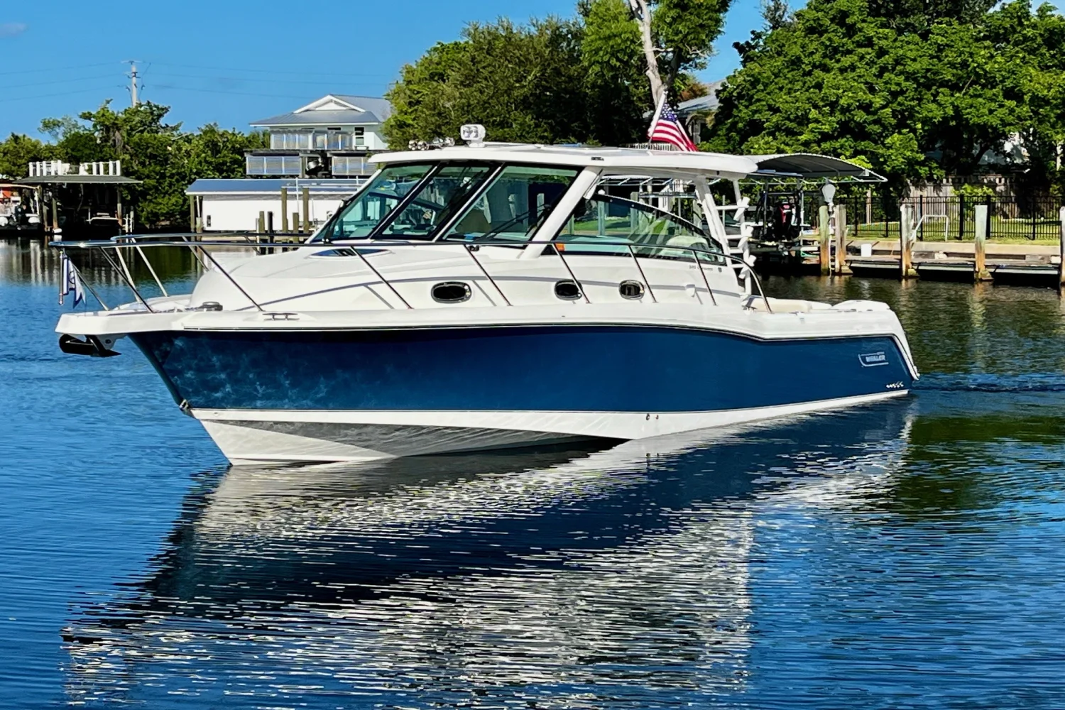 2018 Boston Whaler 345 CONQUEST Image Thumbnail #4