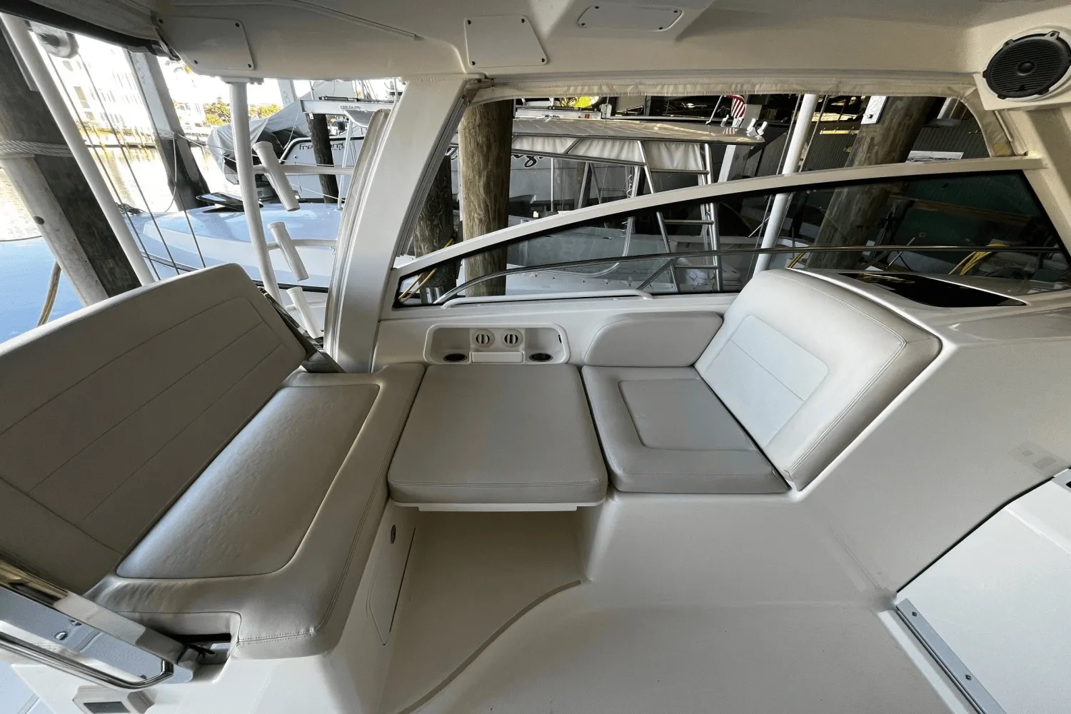 2018 Boston Whaler 345 CONQUEST Image Thumbnail #20