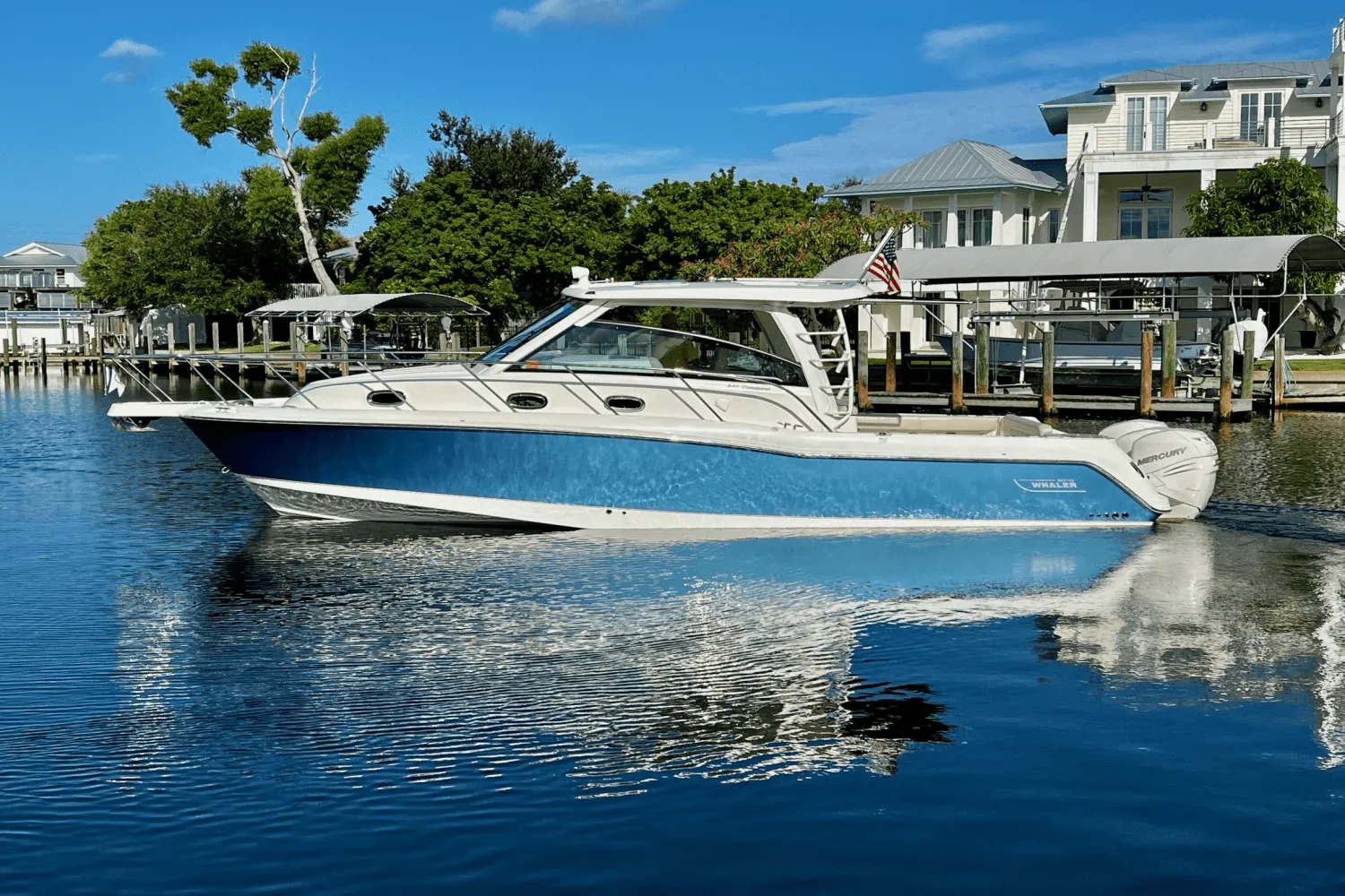 2018 Boston Whaler 345 CONQUEST Image Thumbnail #0
