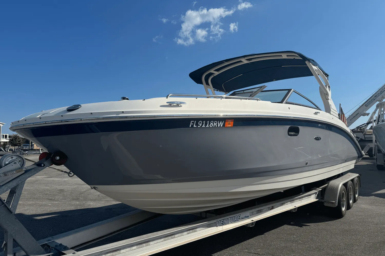 2019 Sea Ray 270 SDX OB