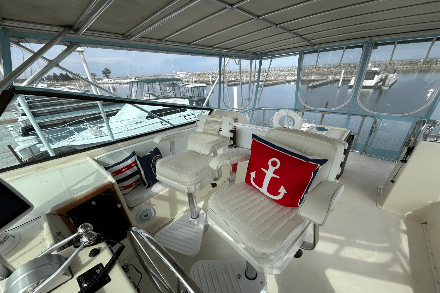 1984 Hatteras 60 CONTERTIBLE Image Thumbnail #67