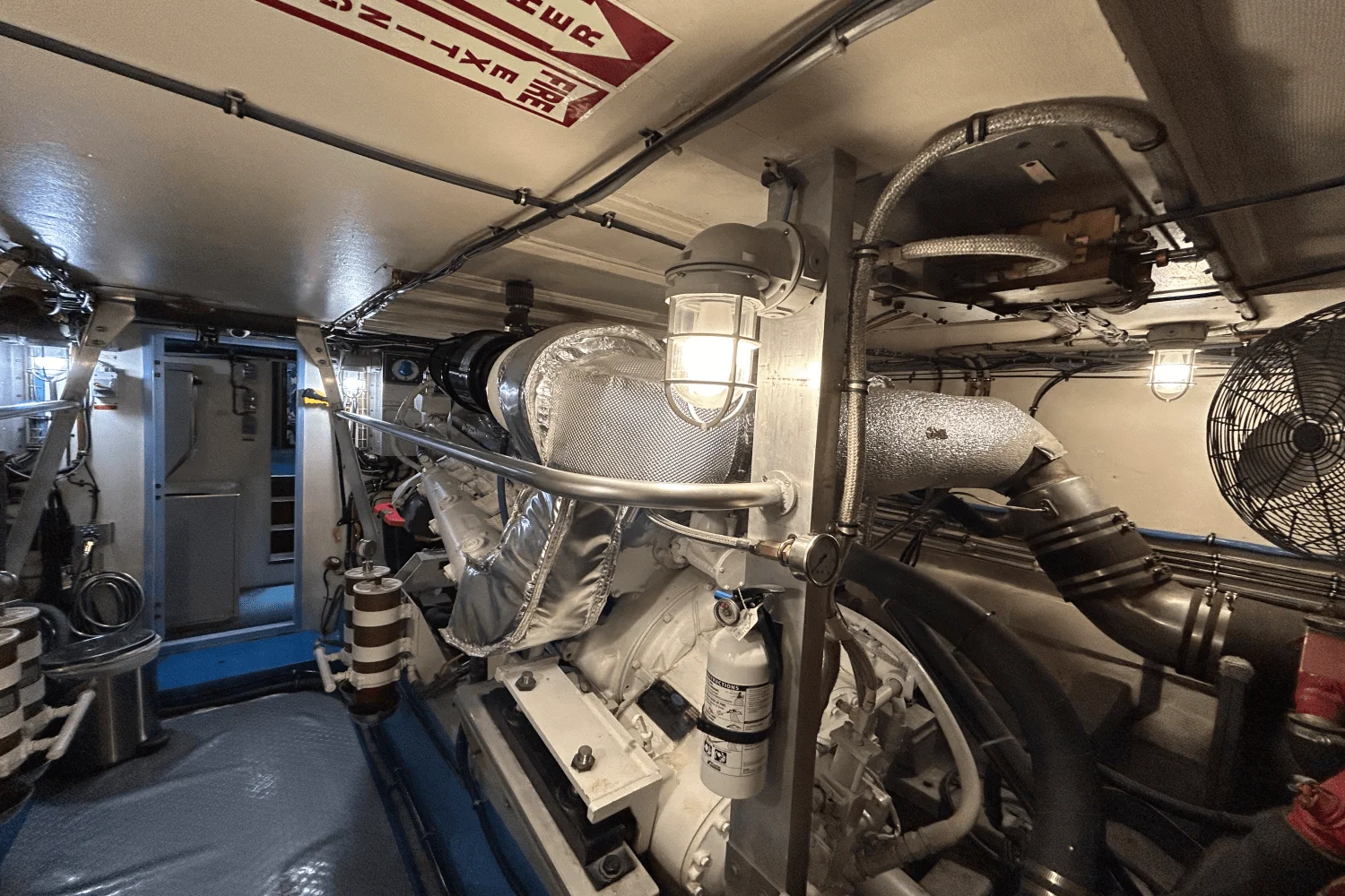 1984 Hatteras 60 CONTERTIBLE Image Thumbnail #49