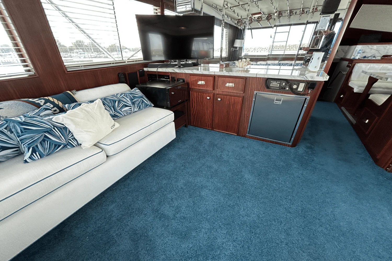 1984 Hatteras 60 CONTERTIBLE Image Thumbnail #17