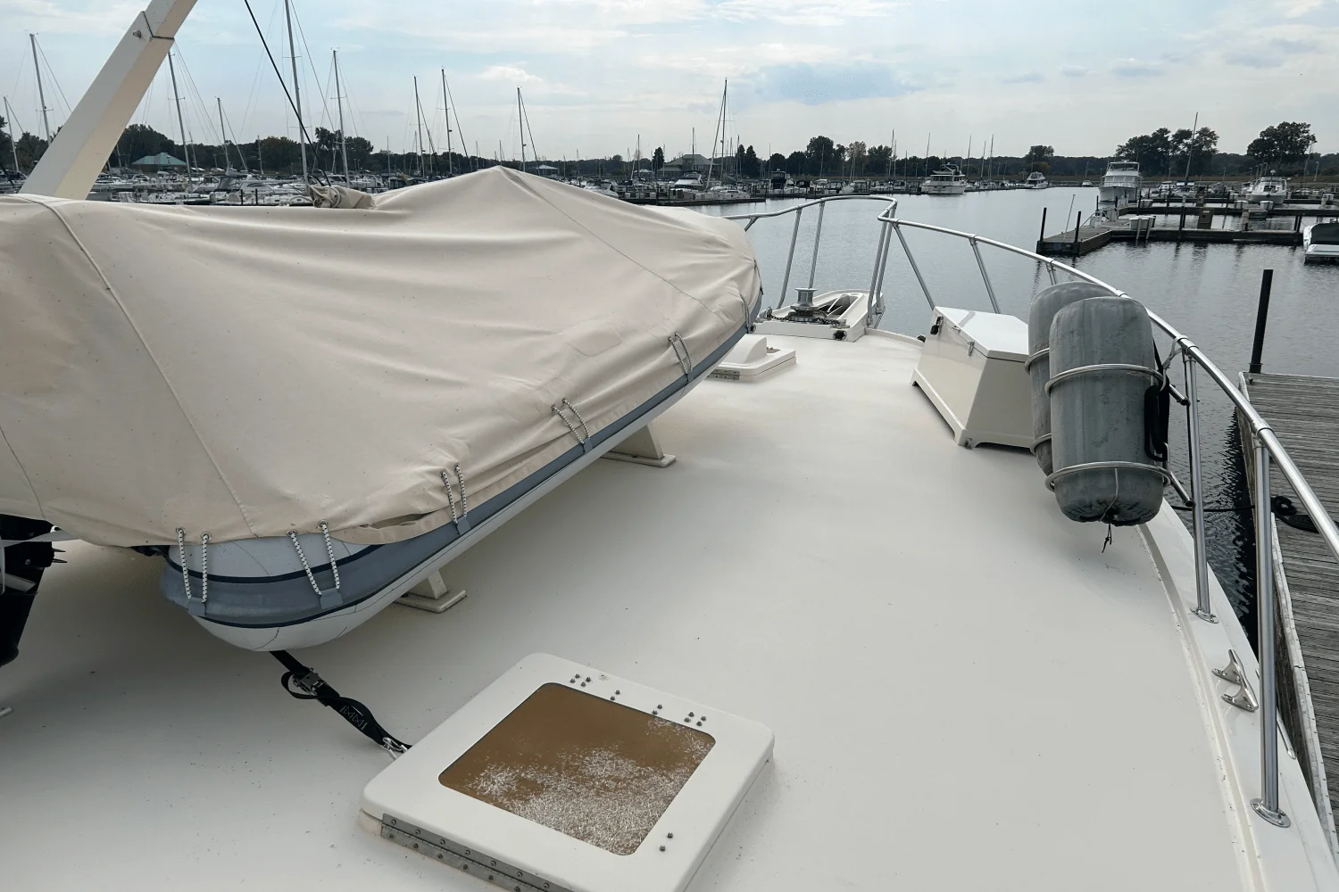 1984 Hatteras 60 CONTERTIBLE Image Thumbnail #75