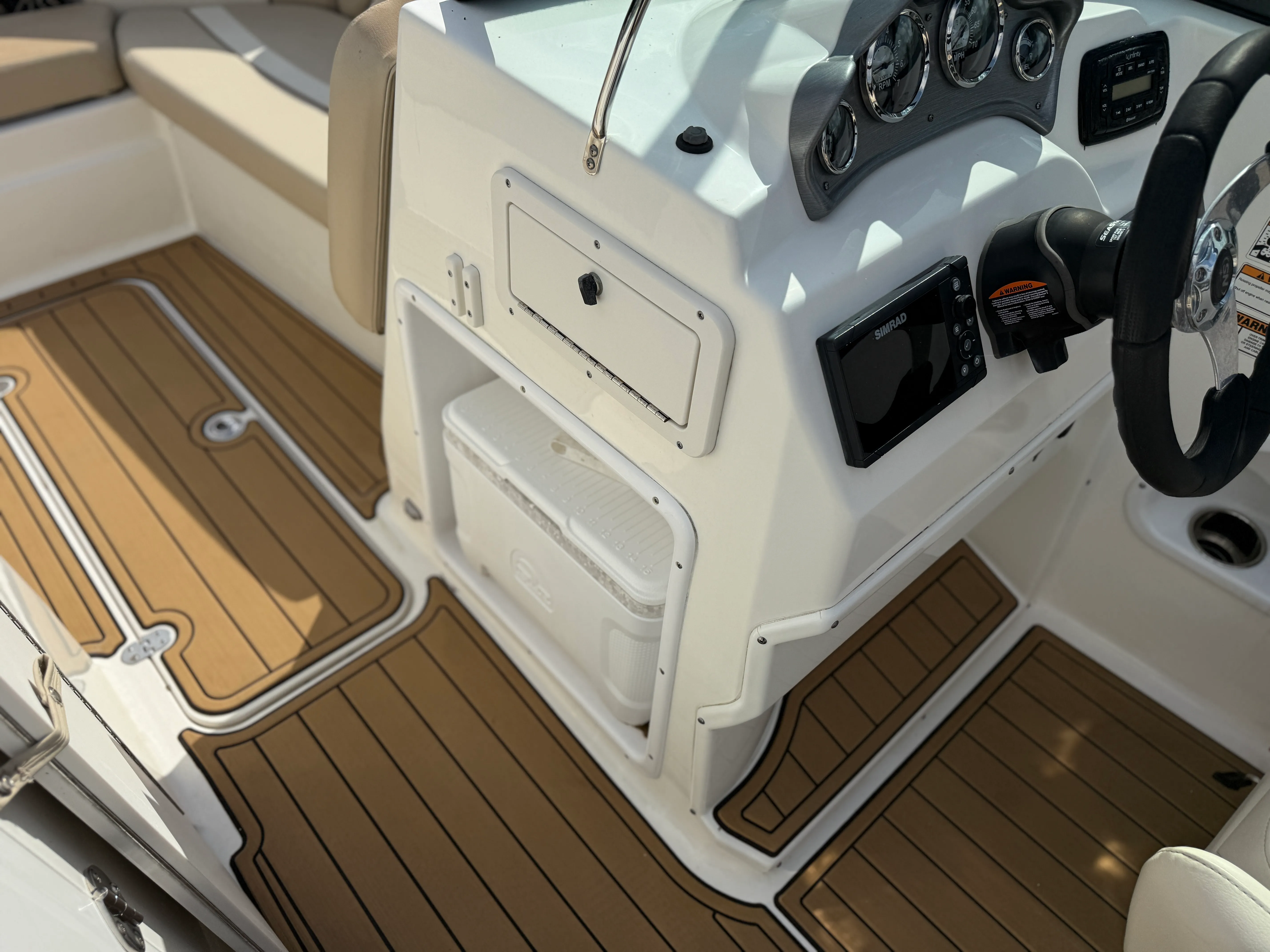 2022 NauticStar 223 DC Image Thumbnail #21