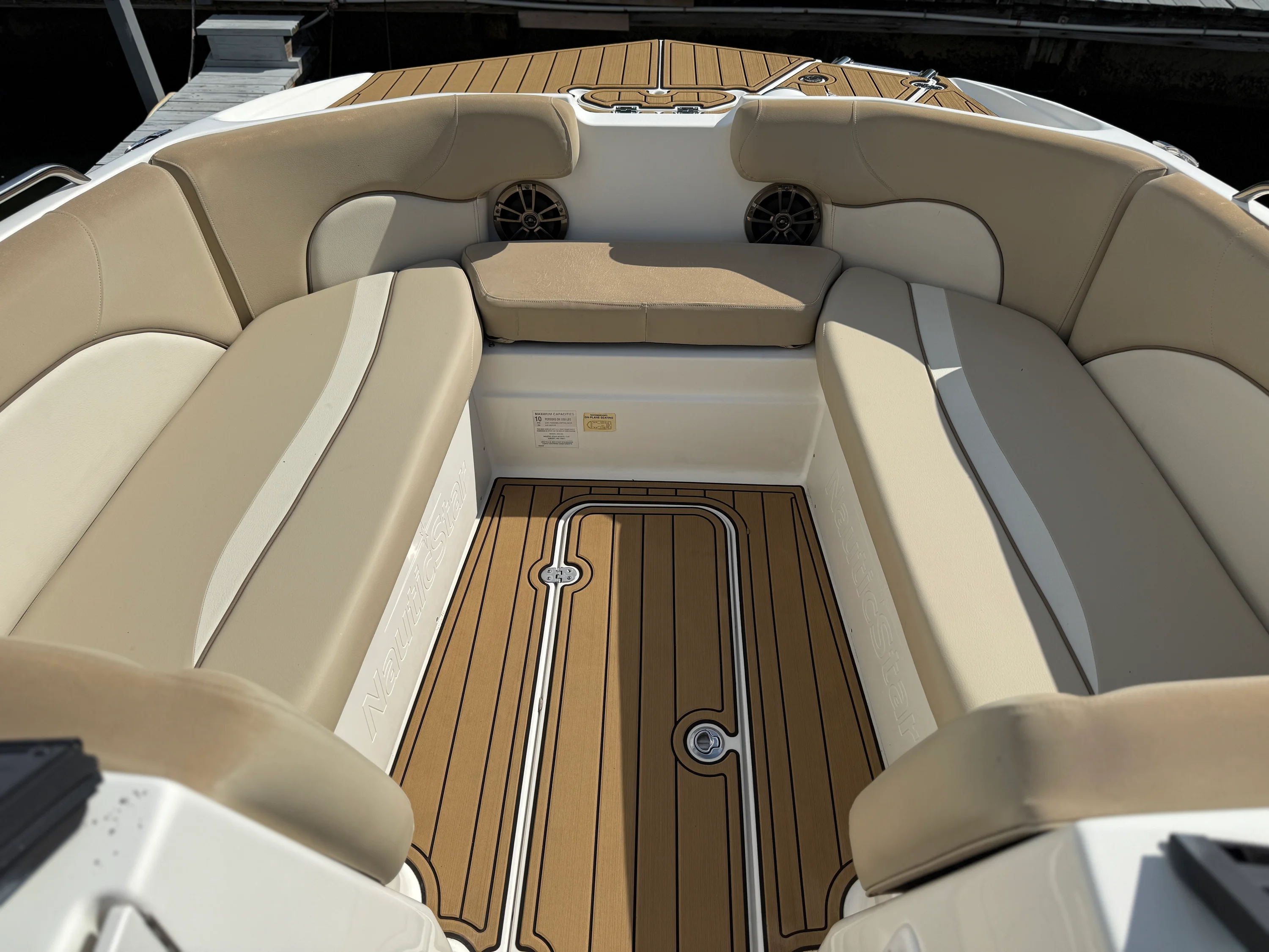 2022 NauticStar 223 DC Image Thumbnail #23