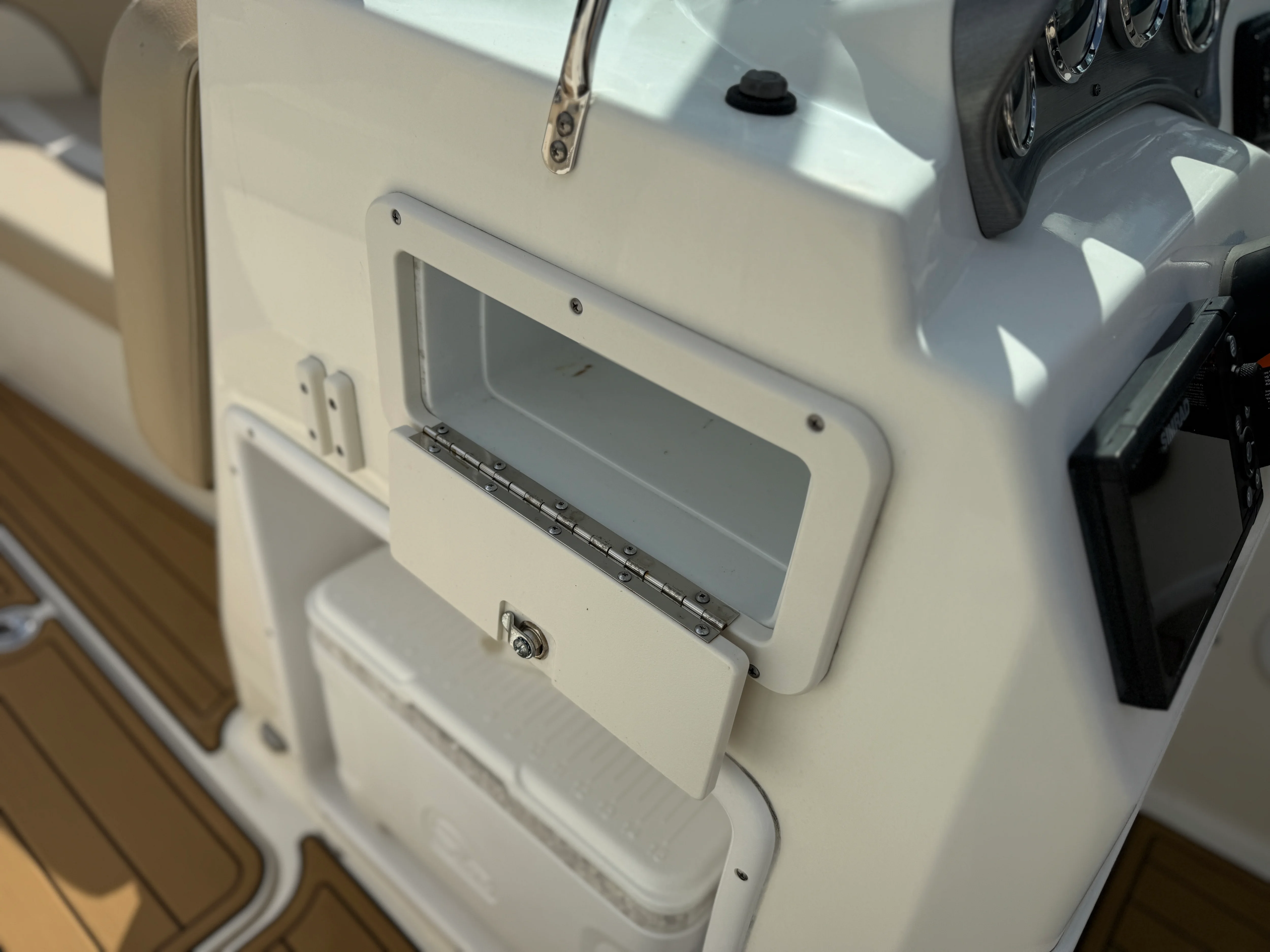 2022 NauticStar 223 DC Image Thumbnail #22