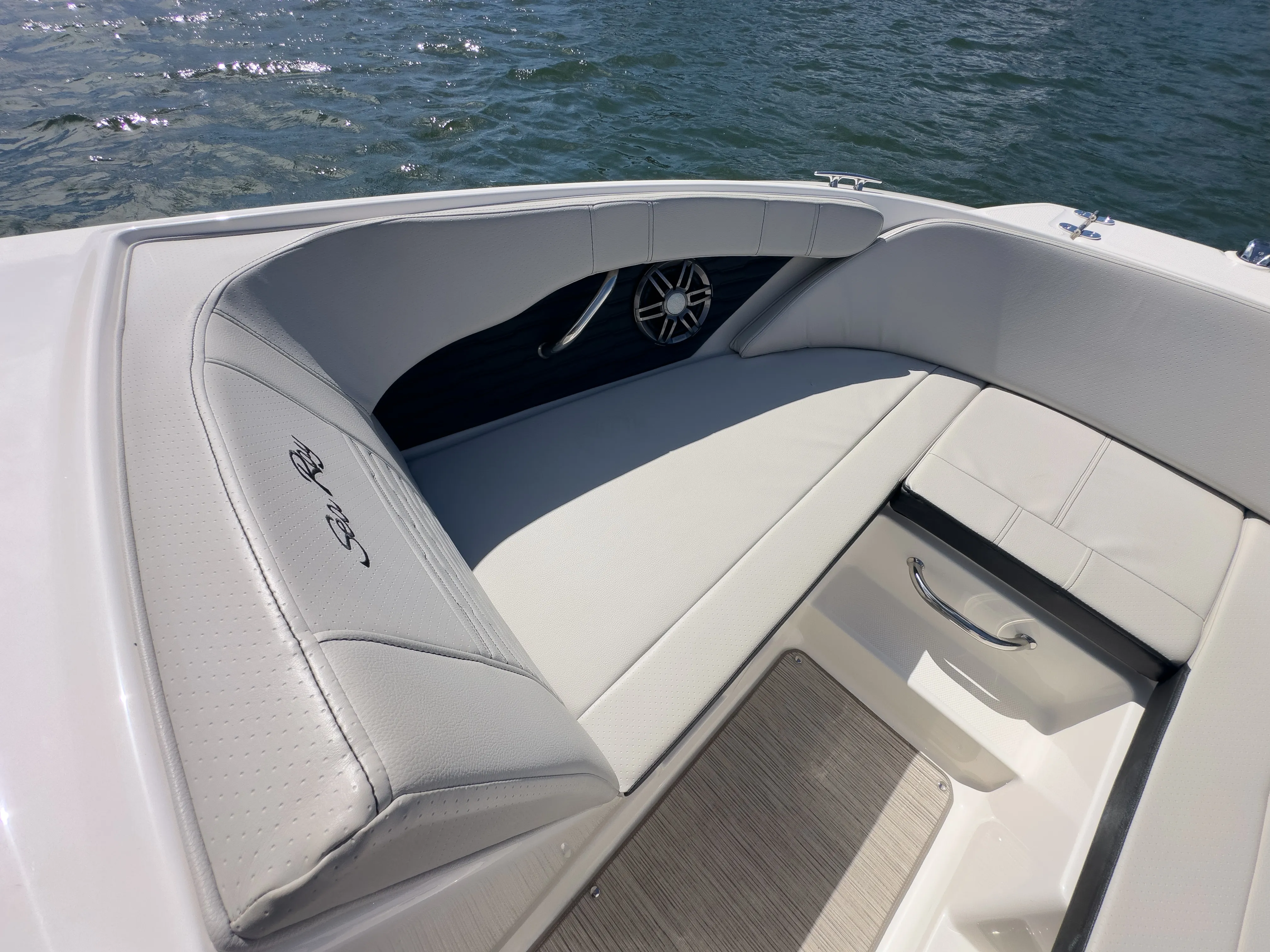 2022 Sea Ray SPX 190 OB Image Thumbnail #7