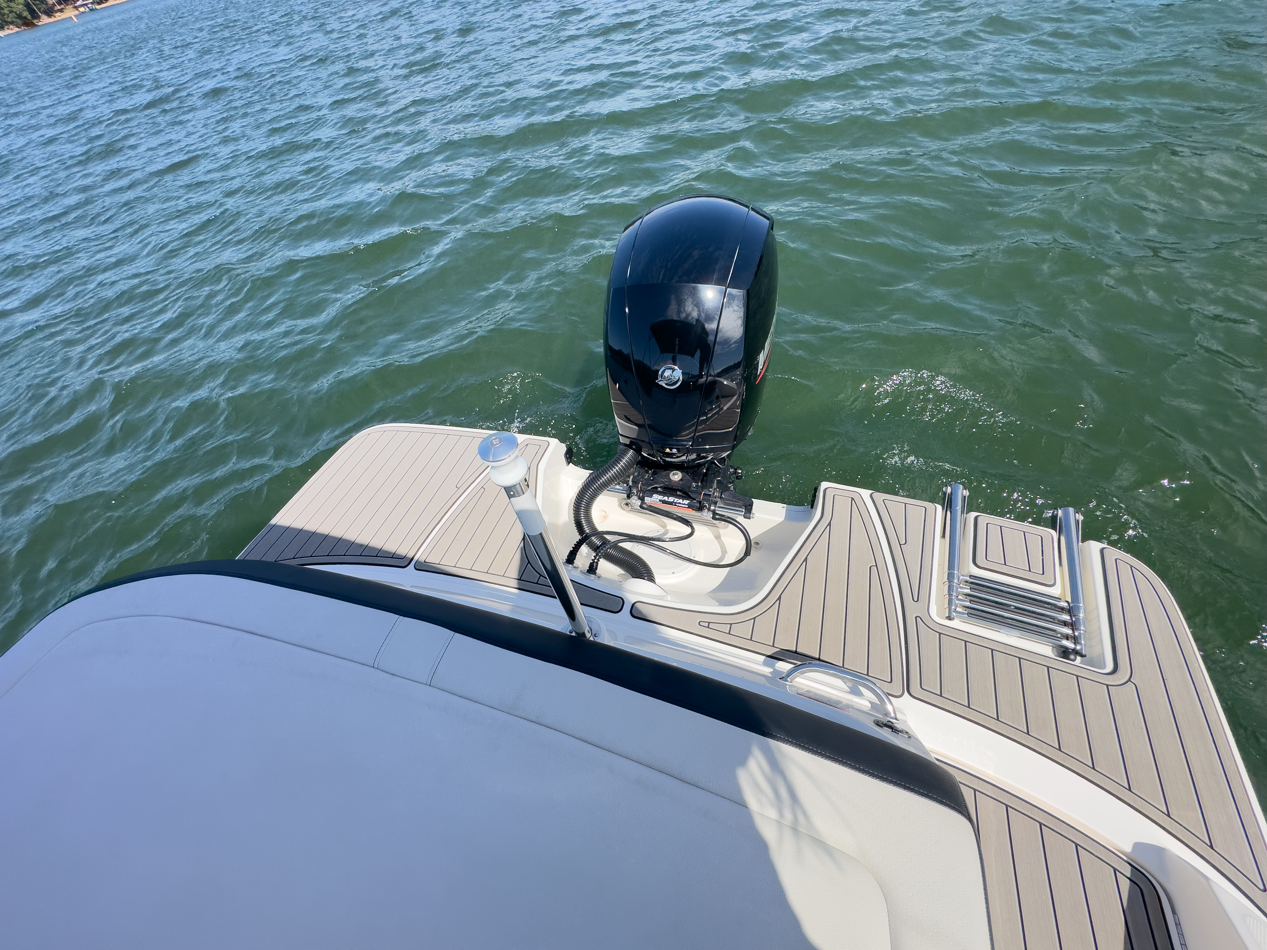 2022 Sea Ray SPX 190 OB Image Thumbnail #16
