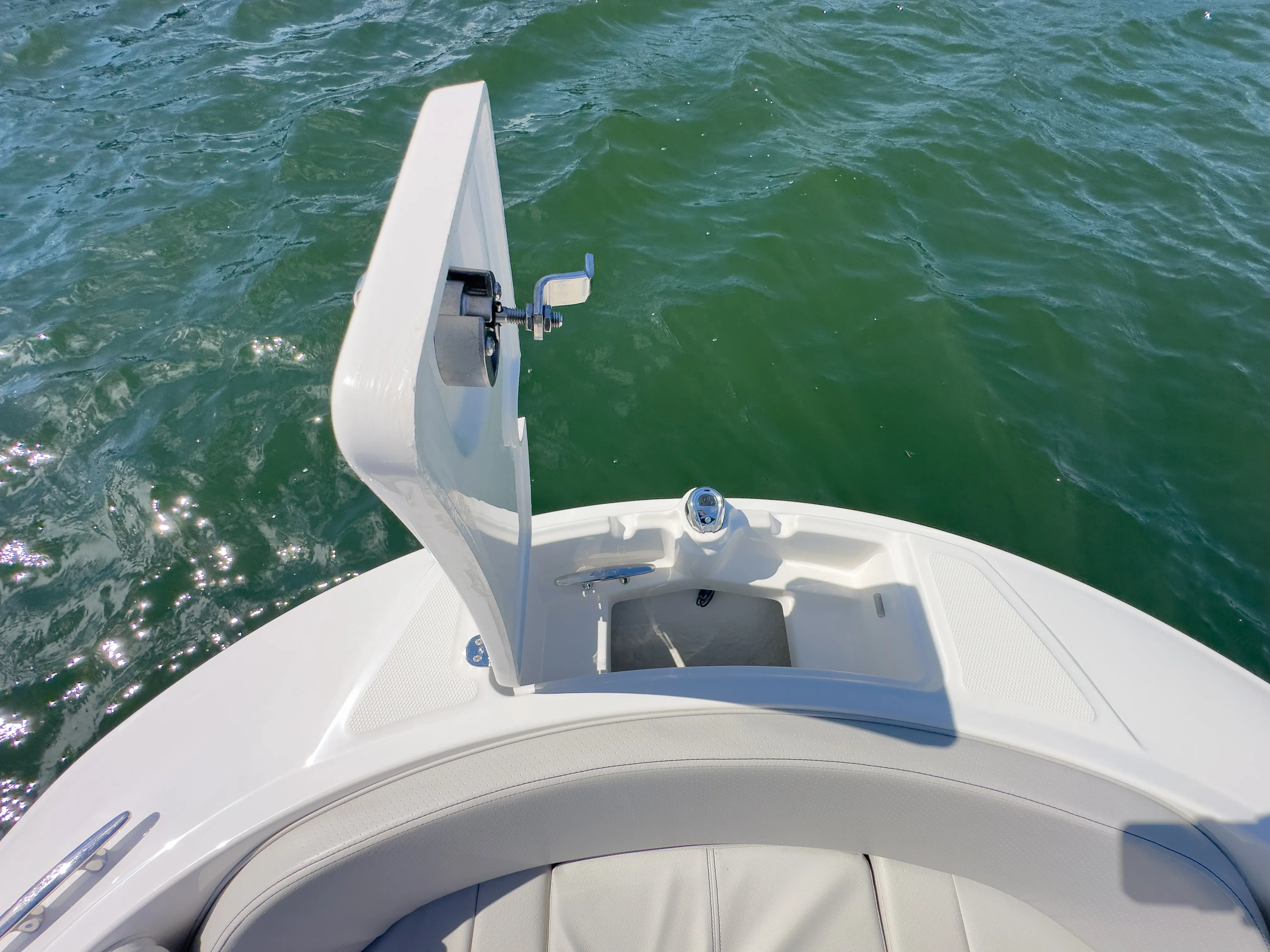 2022 Sea Ray SPX 190 OB Image Thumbnail #9
