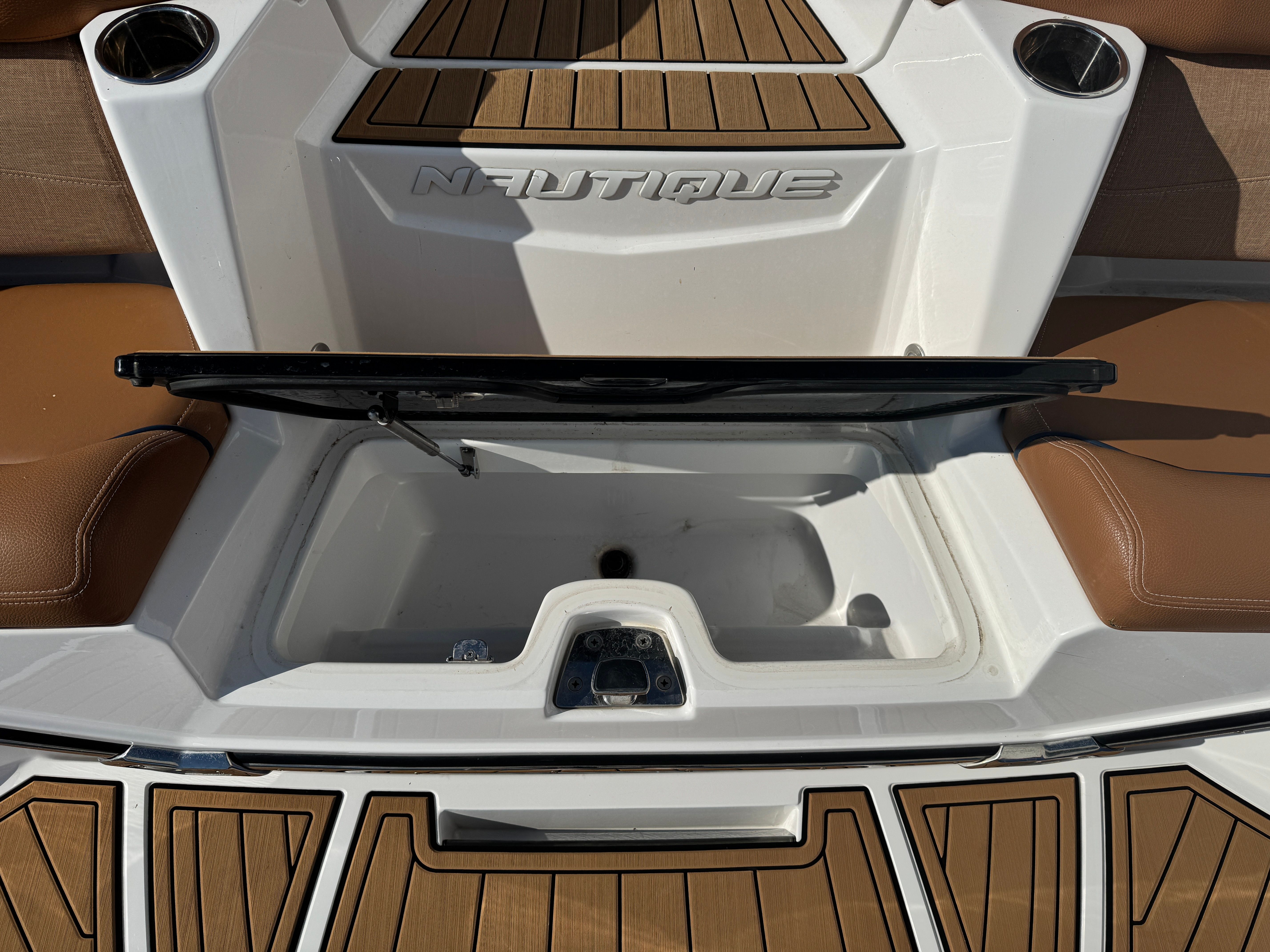 2022 Nautique G23SA Image Thumbnail #16