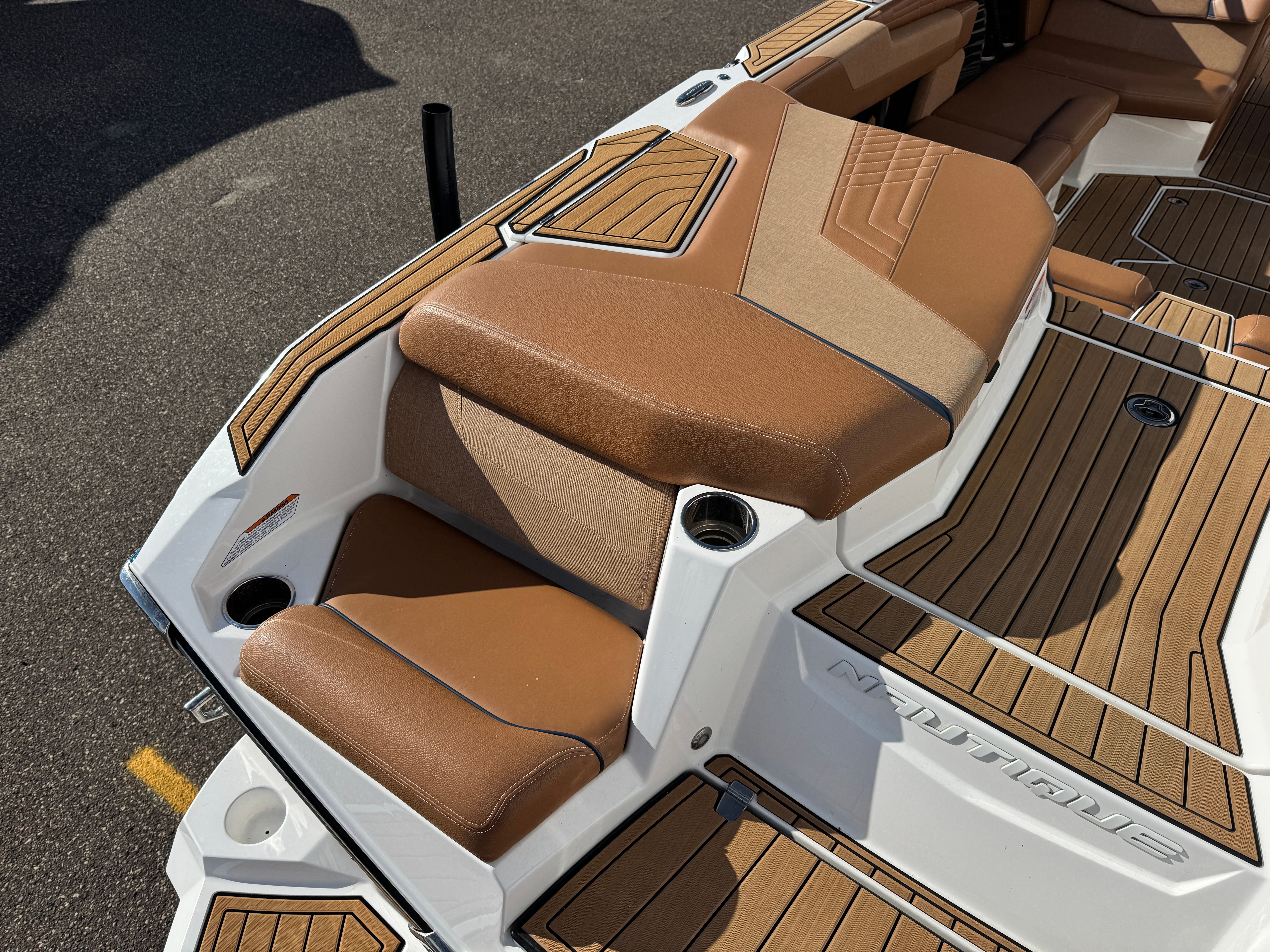 2022 Nautique G23SA Image Thumbnail #7