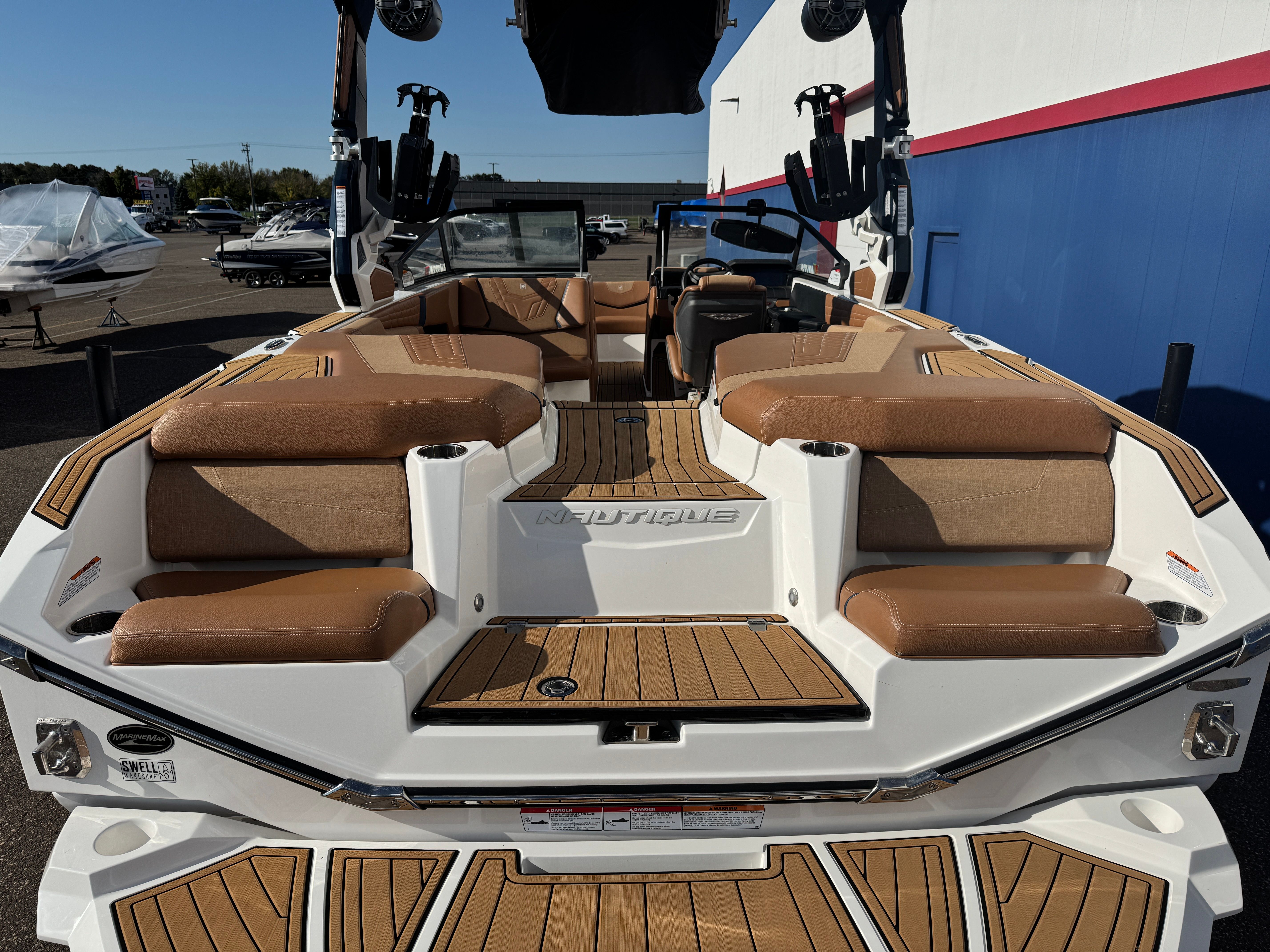 2022 Nautique G23SA Image Thumbnail #5