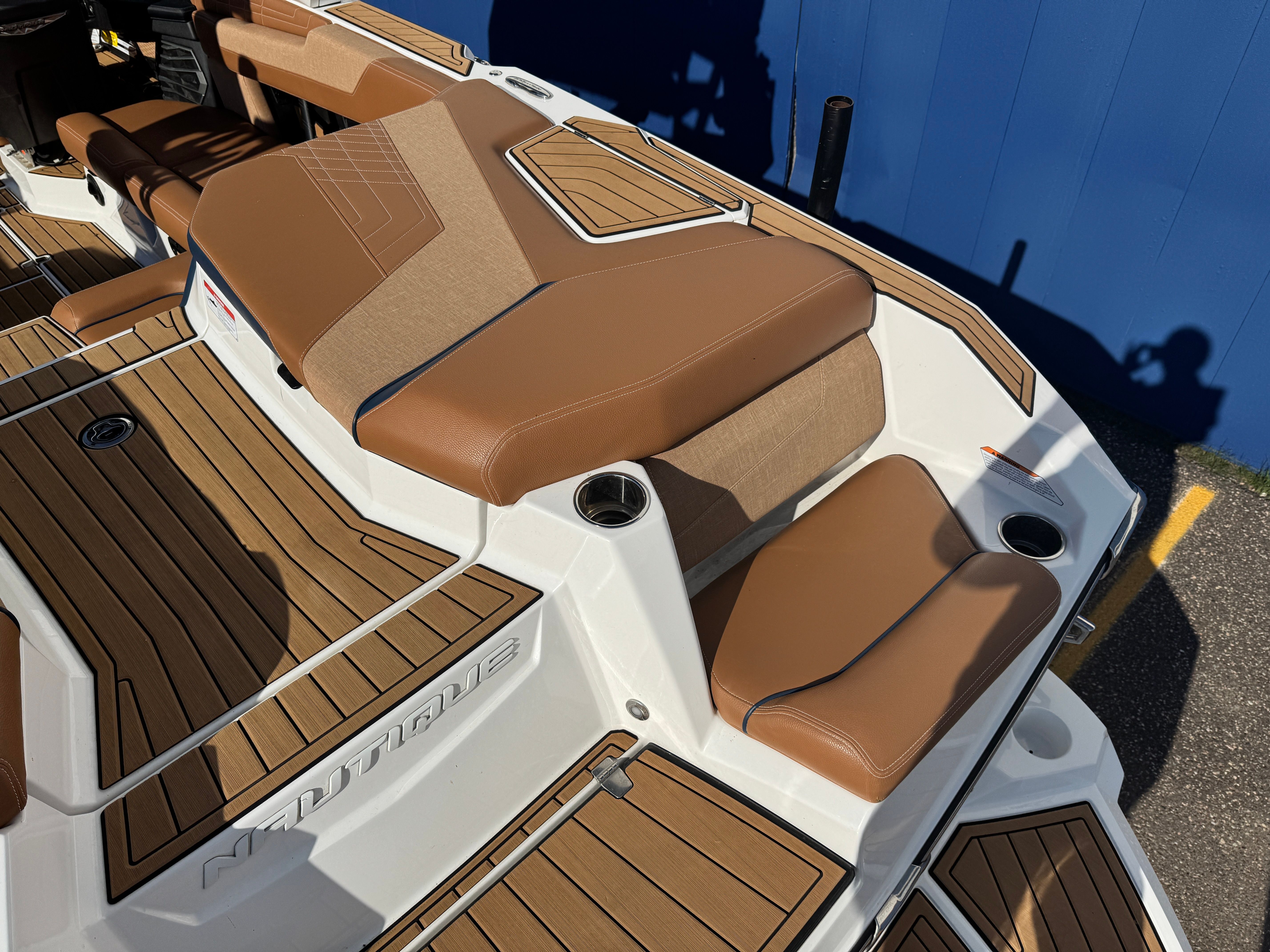 2022 Nautique G23SA Image Thumbnail #8