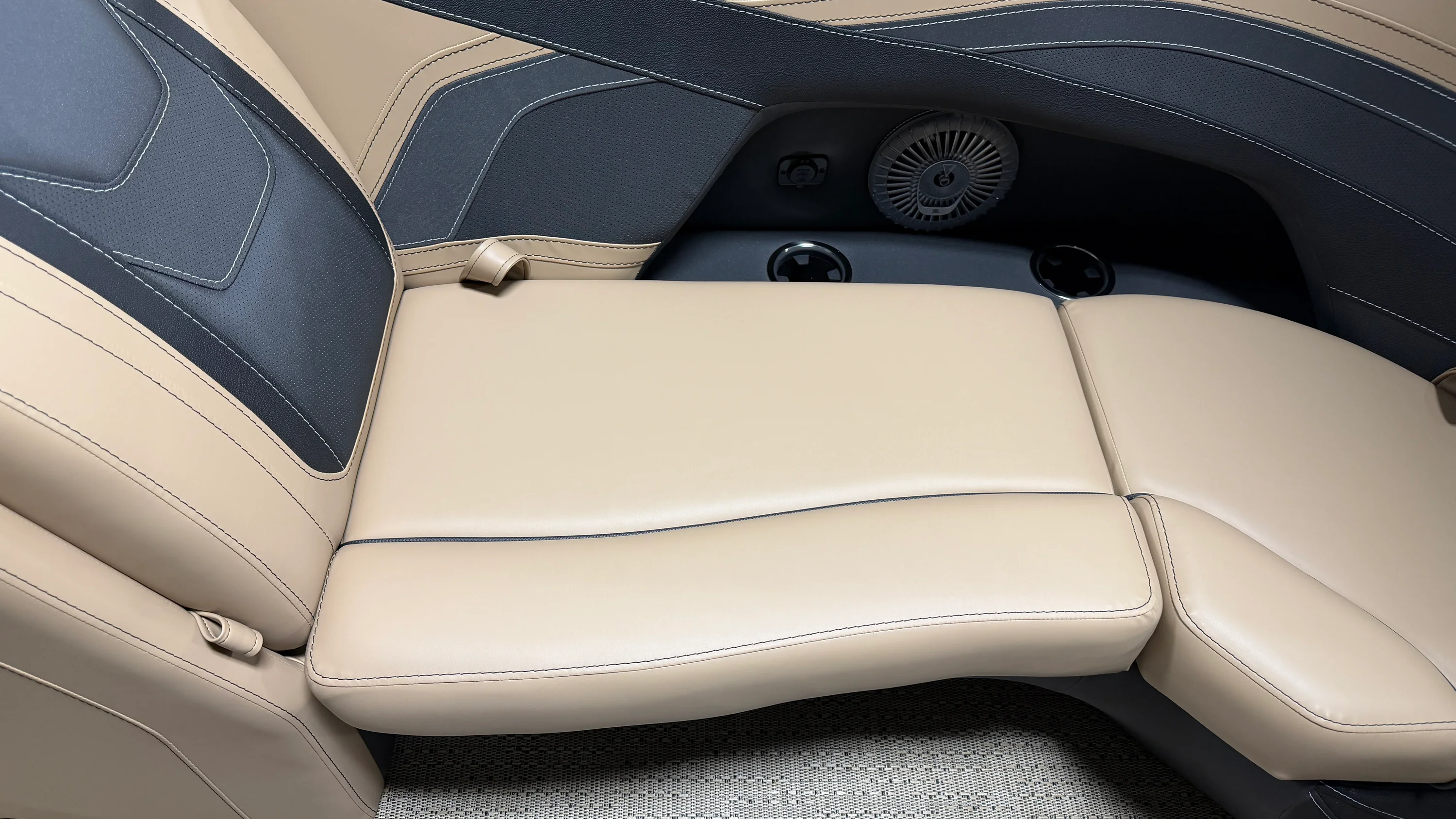 2026 Barletta Cabrio 22 QC Image Thumbnail #67