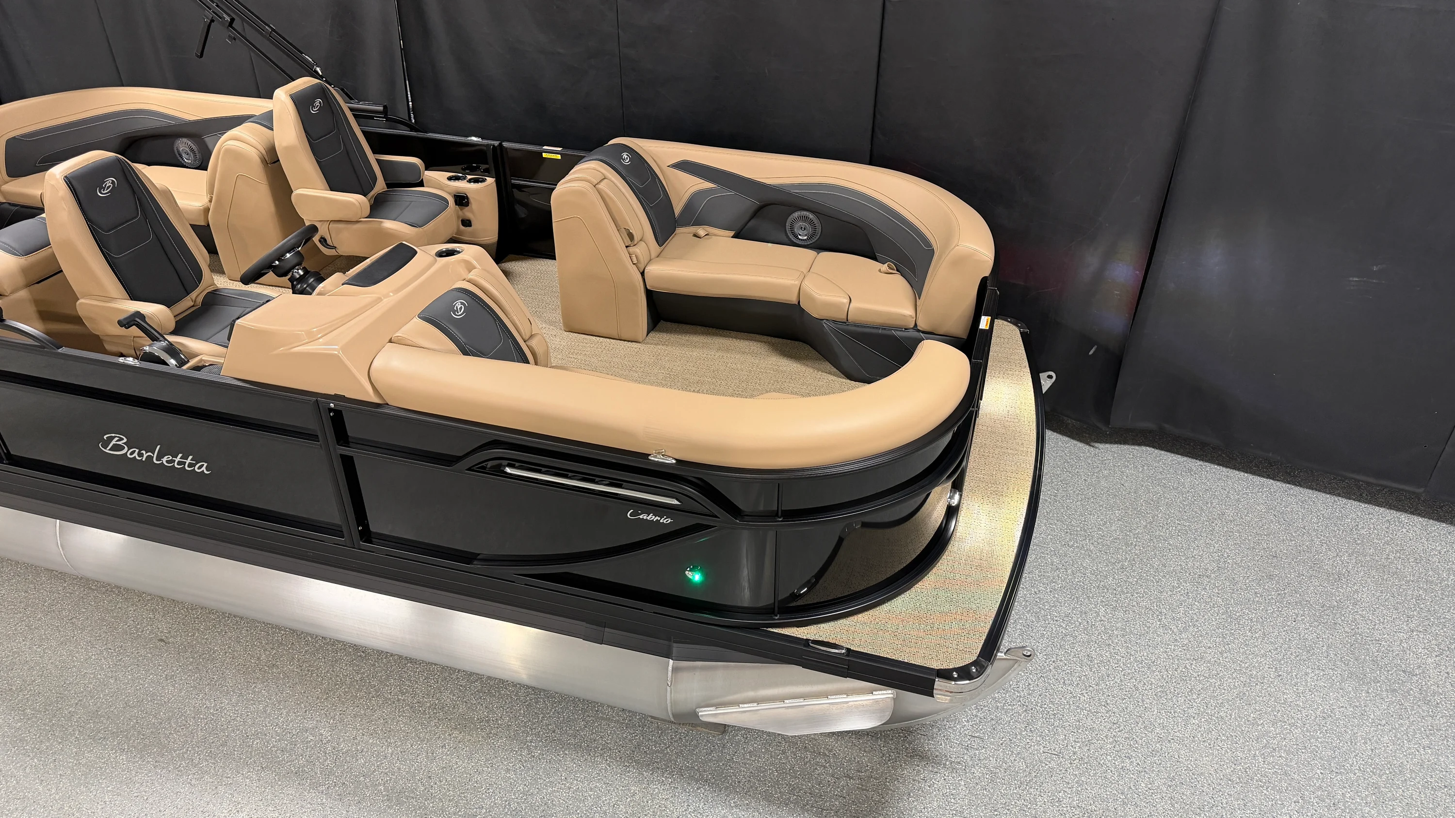 2026 Barletta Cabrio 22 QC Image Thumbnail #7