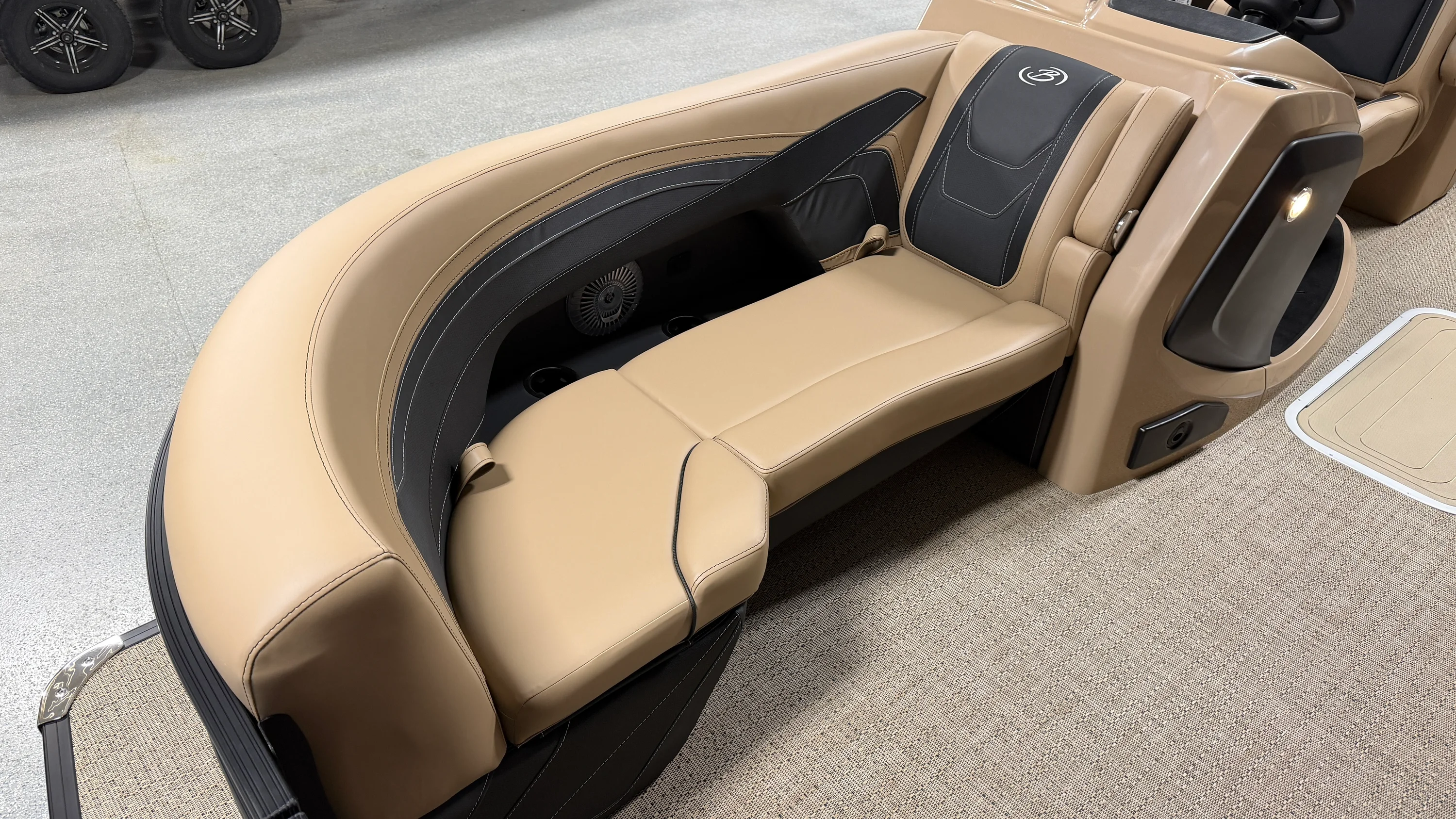 2026 Barletta Cabrio 22 QC Image Thumbnail #11