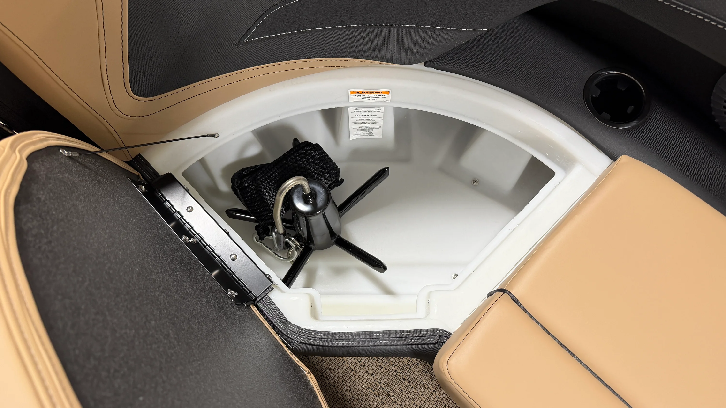 2026 Barletta Cabrio 22 QC Image Thumbnail #13