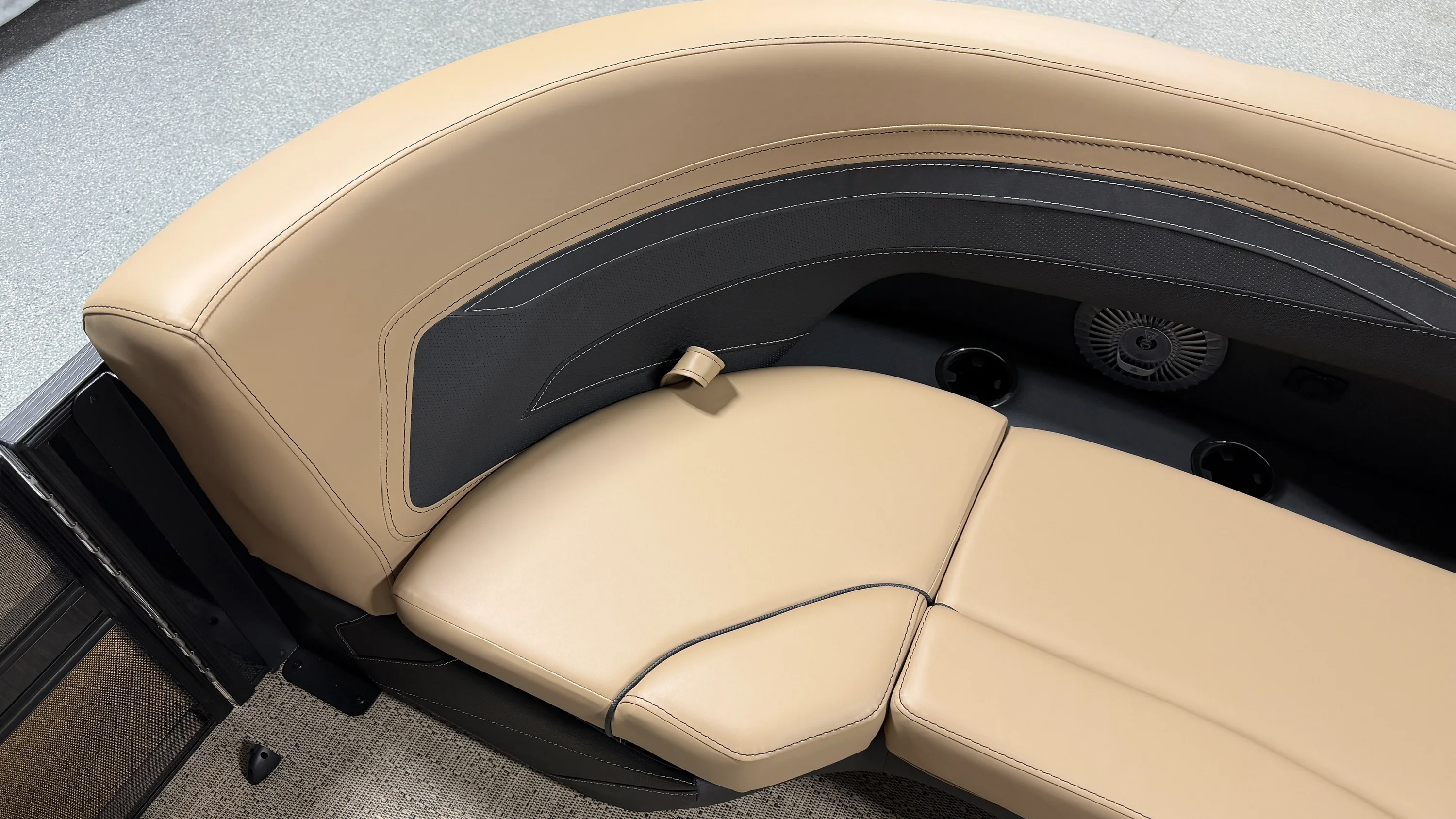 2026 Barletta Cabrio 22 QC Image Thumbnail #12