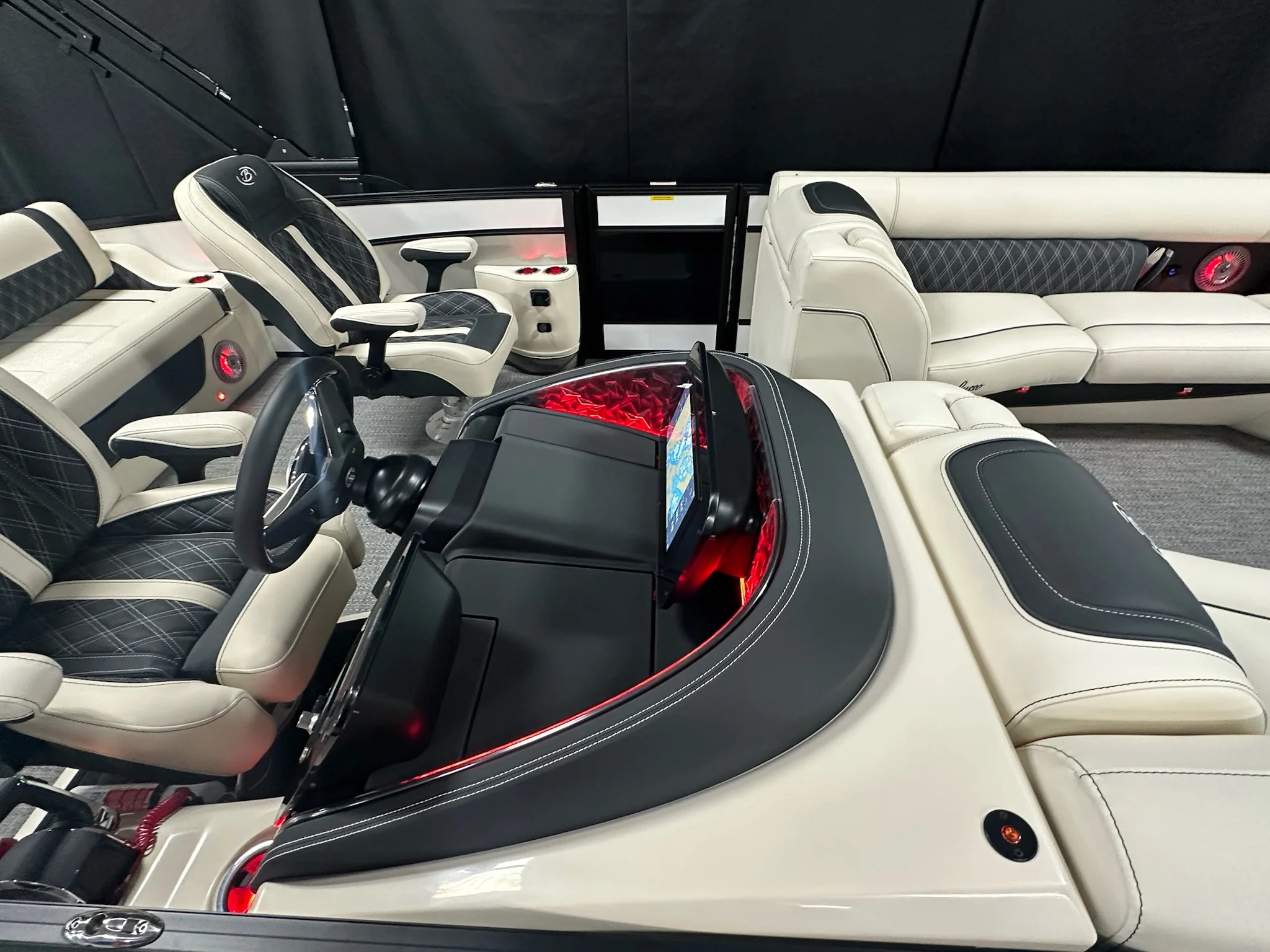 2026 Barletta Lusso 25 UC Image Thumbnail #5