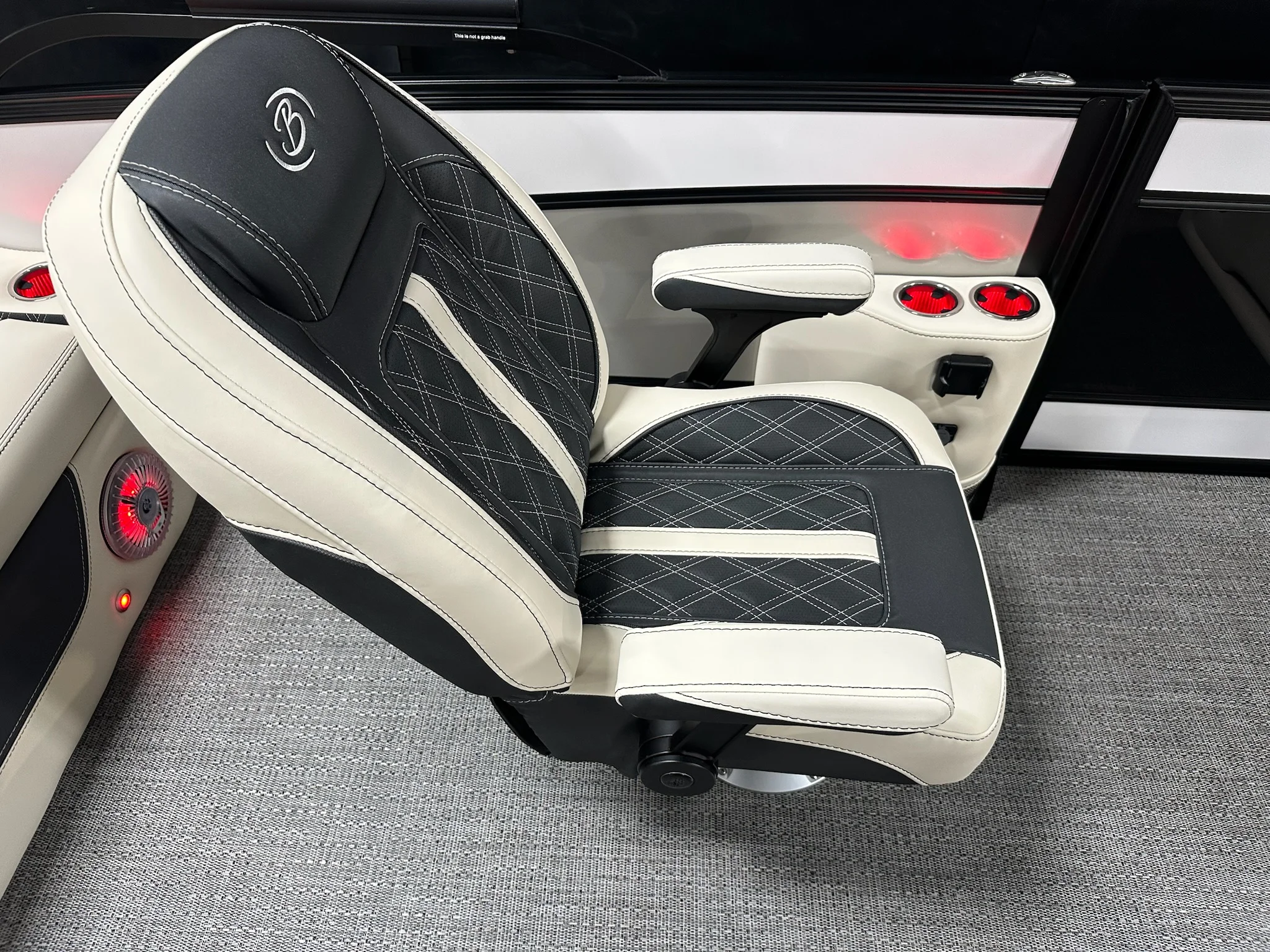 2026 Barletta Lusso 25 UC Image Thumbnail #26