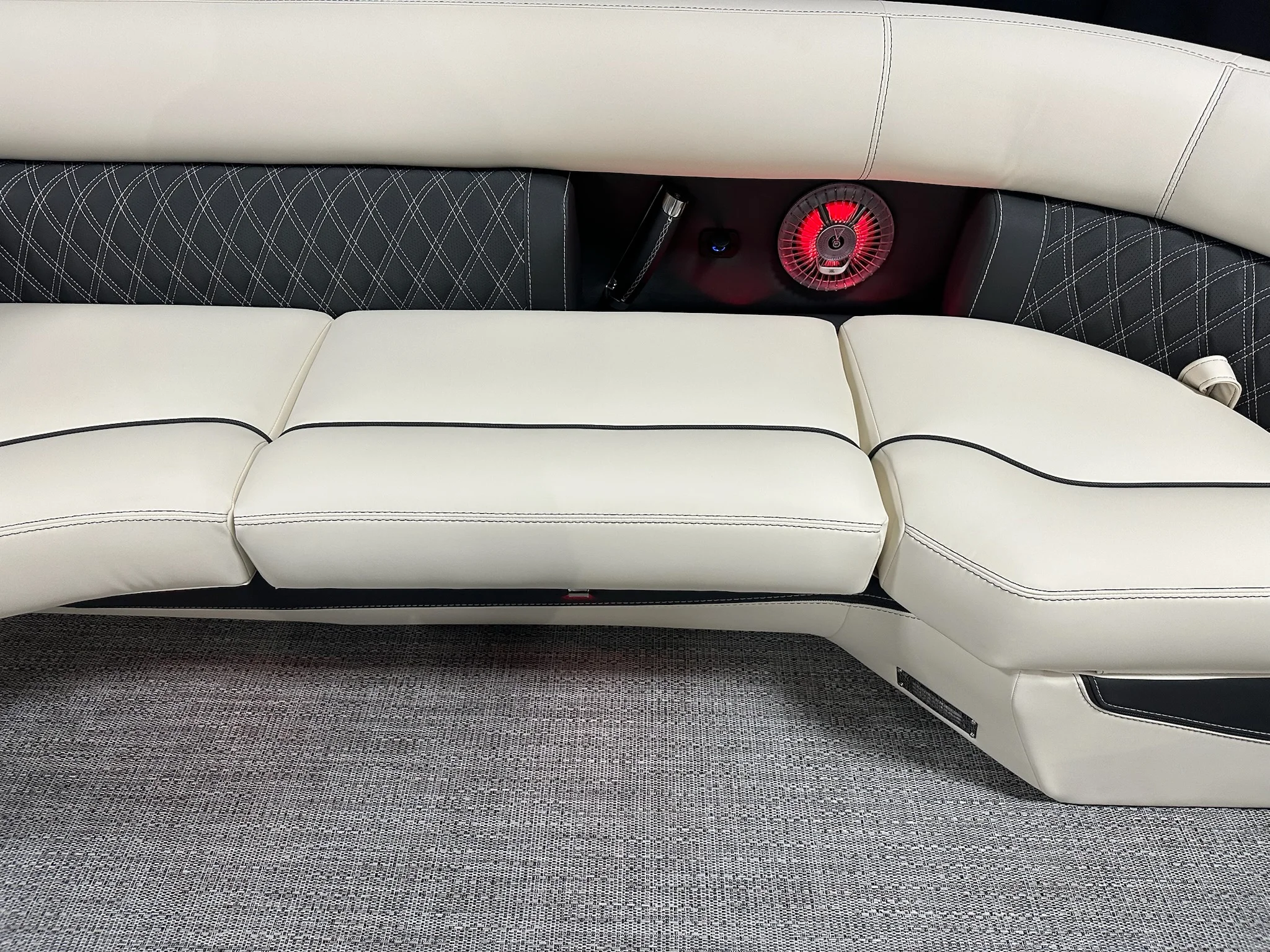 2026 Barletta Lusso 25 UC Image Thumbnail #59