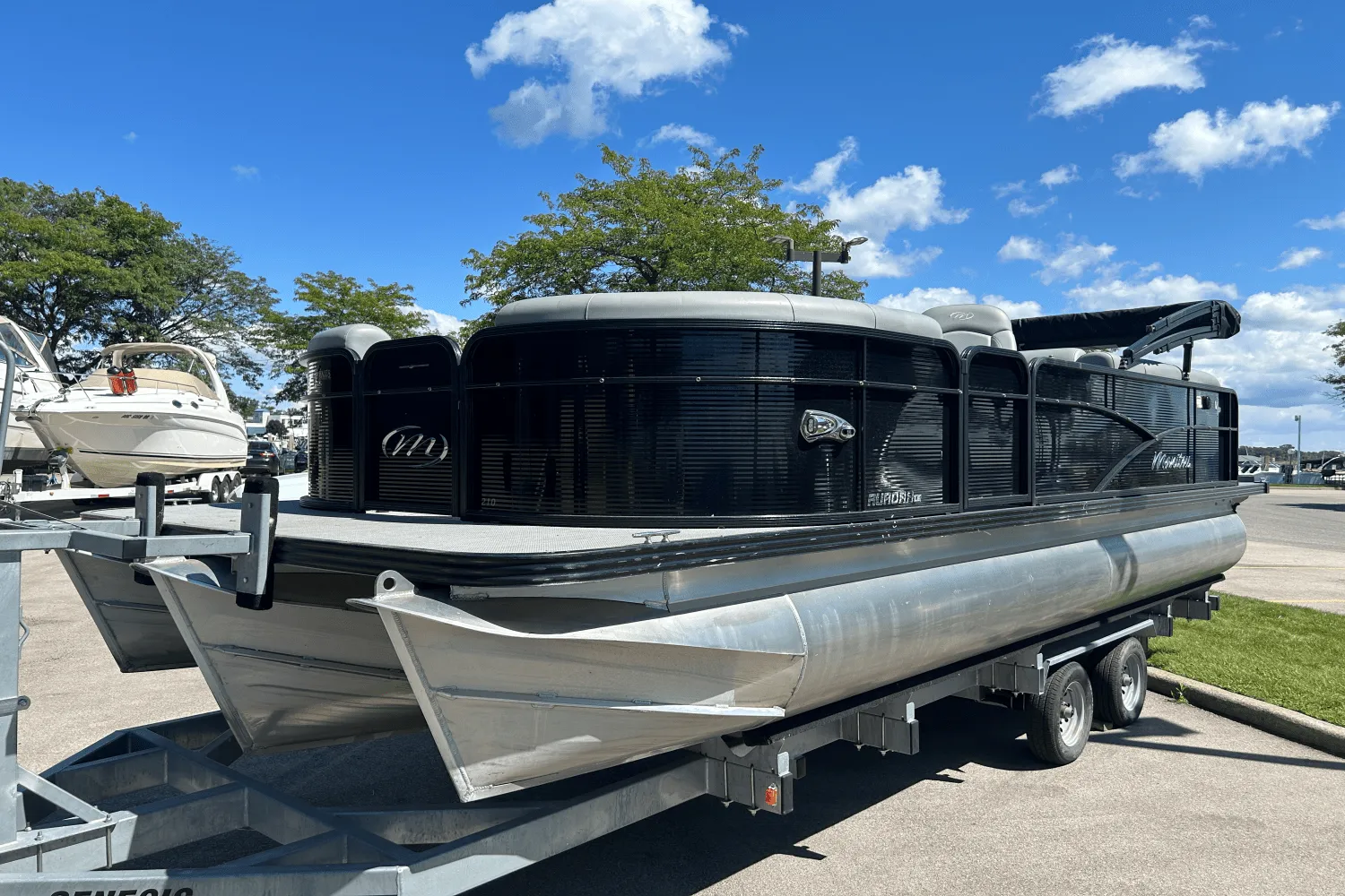 2019 Manitou 210 AURORA LE Image Thumbnail #0