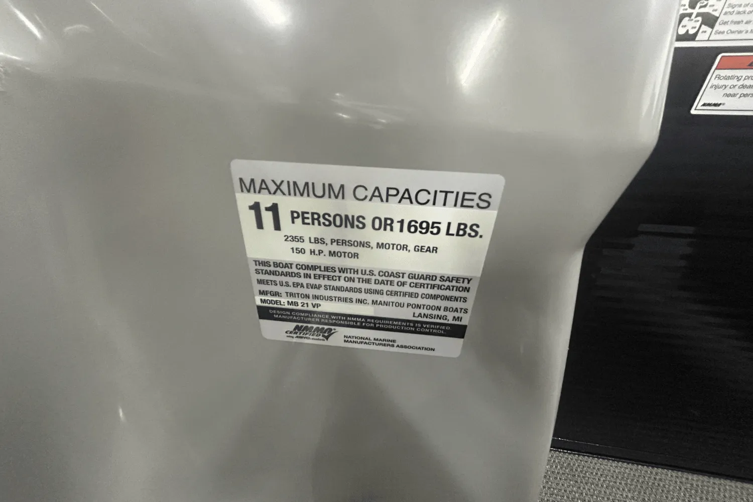 2019 Manitou 210 AURORA LE Image Thumbnail #19